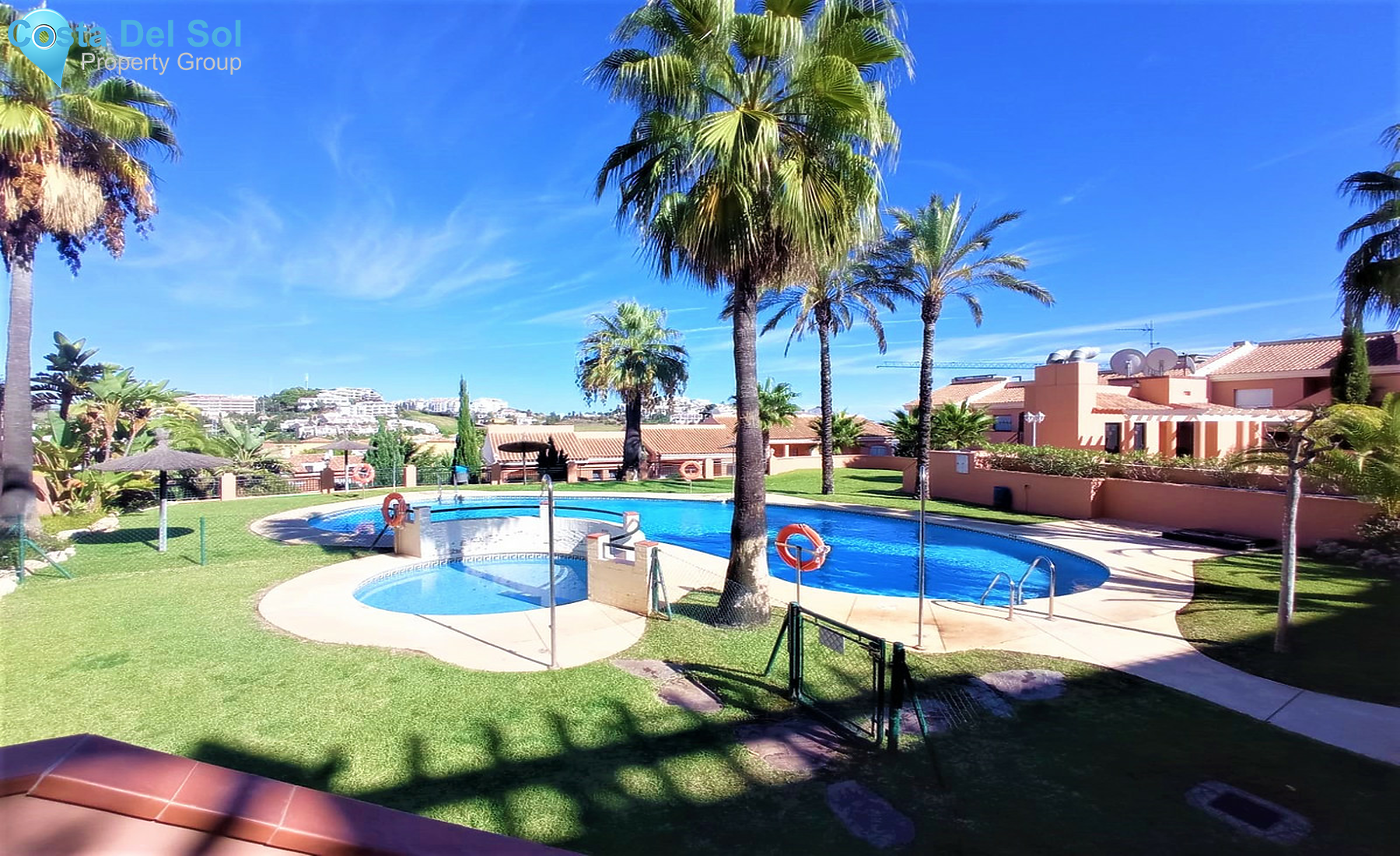 Top Floor Apartment in Riviera del Sol-1341469