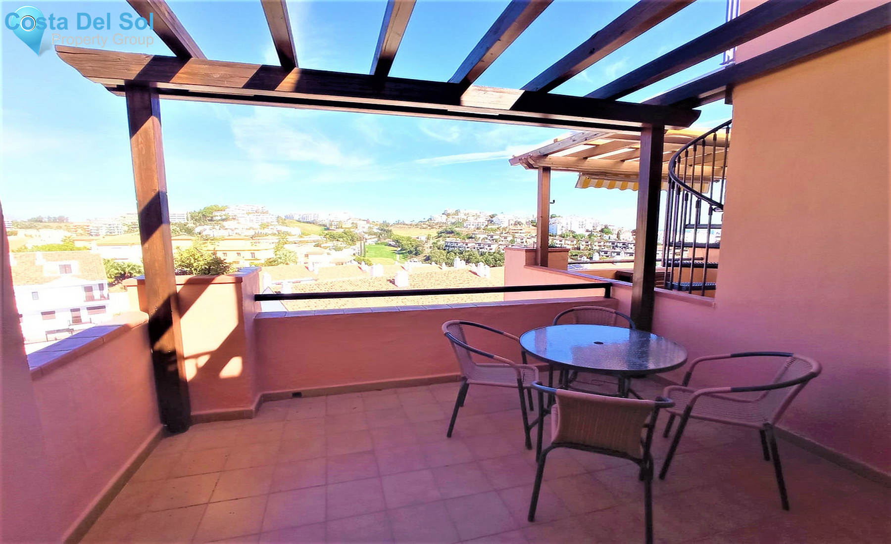 Top Floor Apartment in Riviera del Sol-1341470