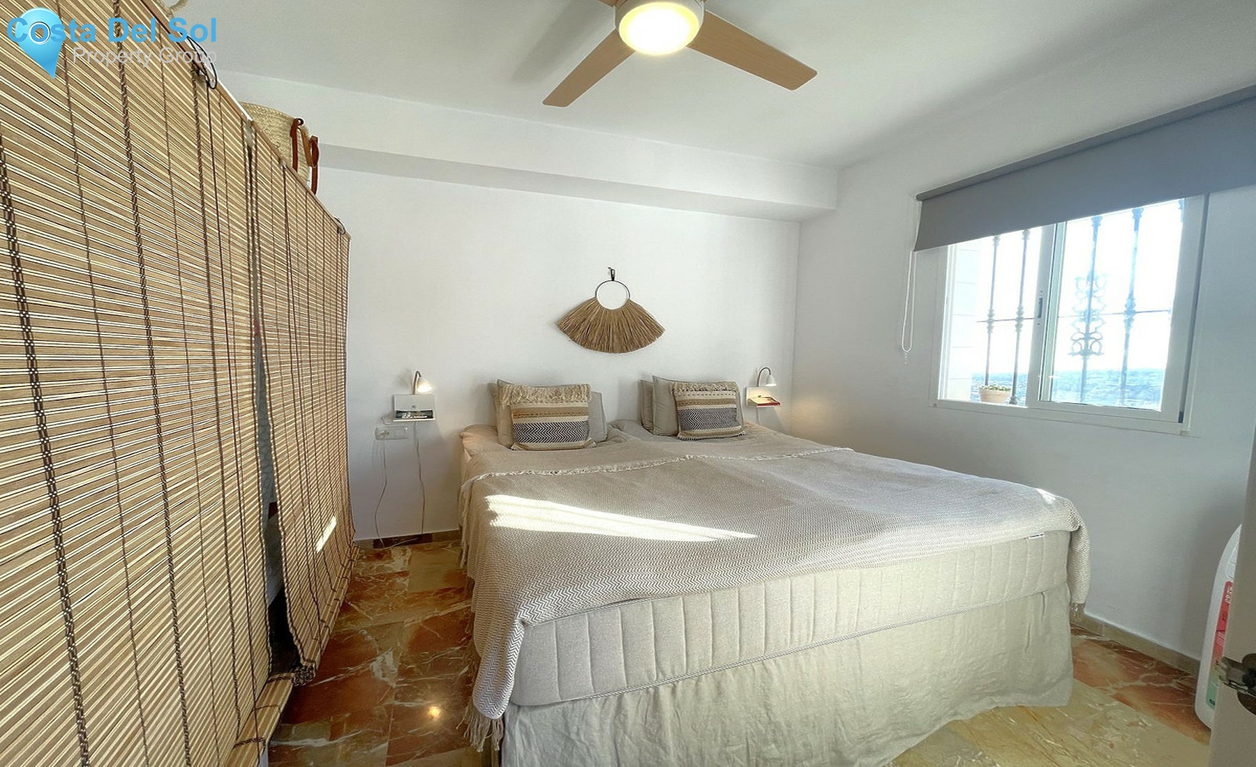 Top Floor Apartment in Riviera del Sol-1500942