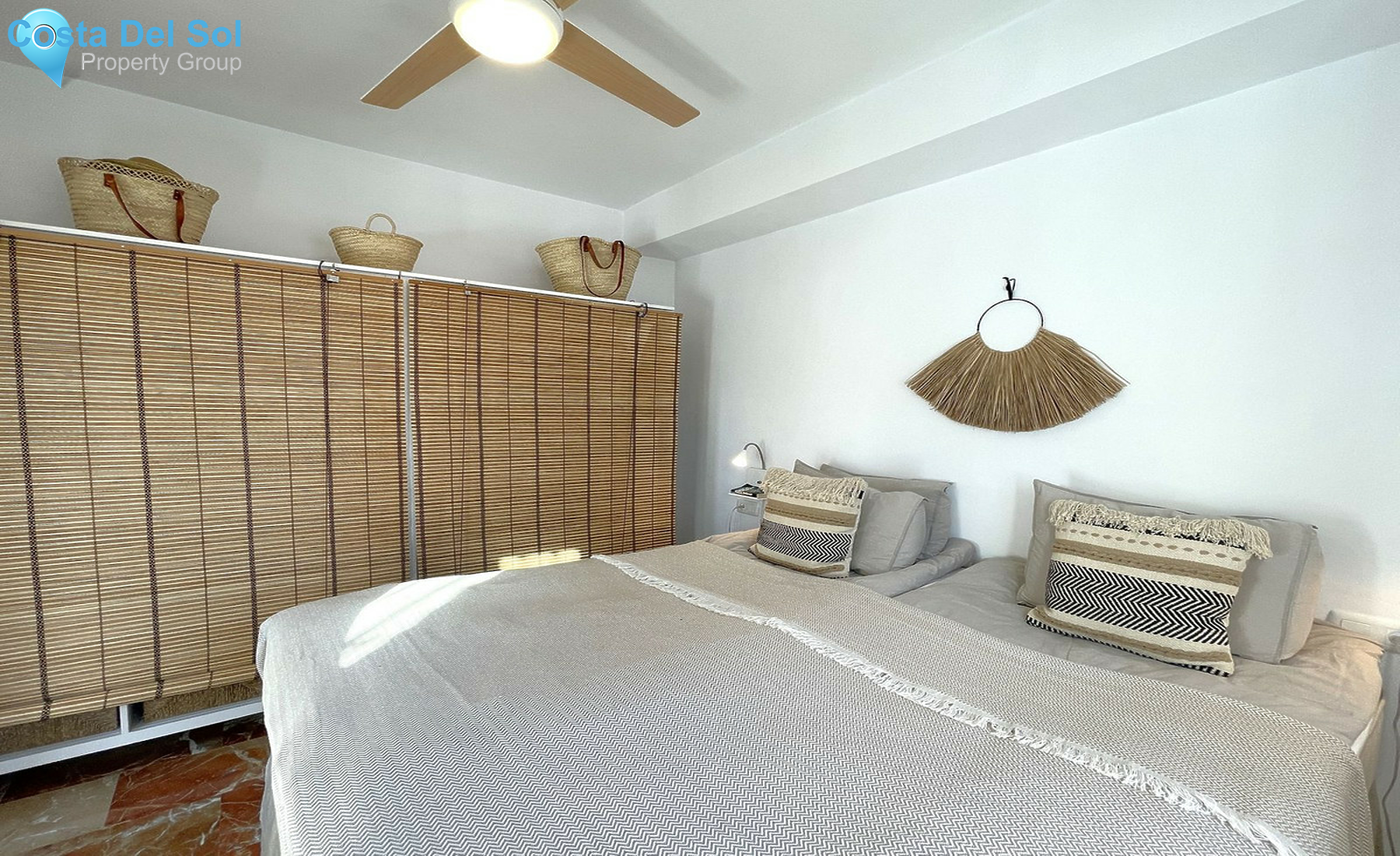 Top Floor Apartment in Riviera del Sol-1500943