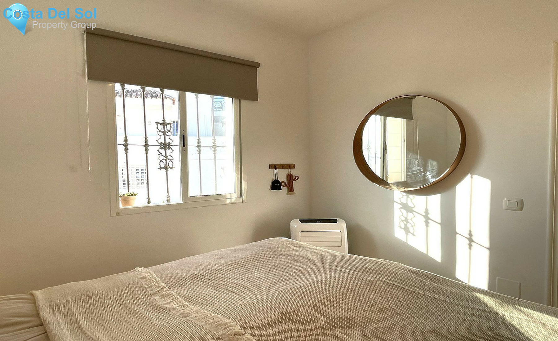 Top Floor Apartment in Riviera del Sol-1500944