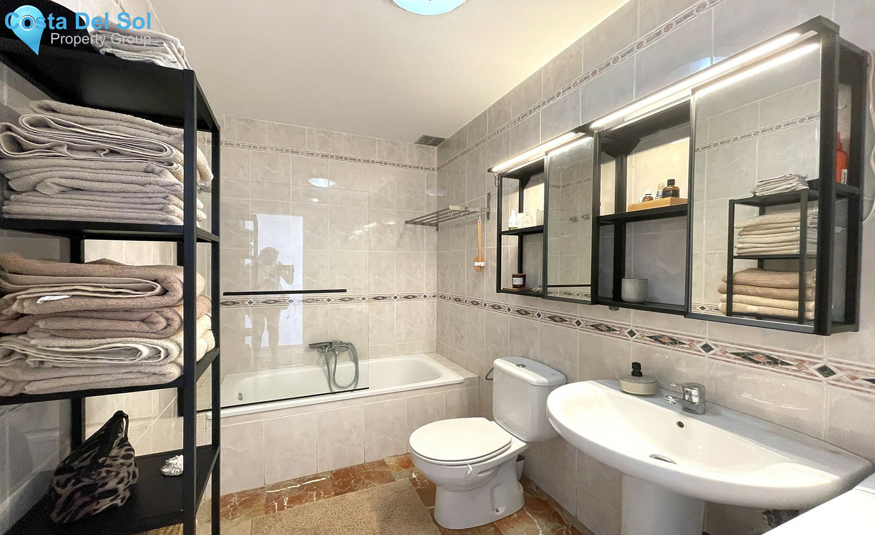 Top Floor Apartment in Riviera del Sol-1500945