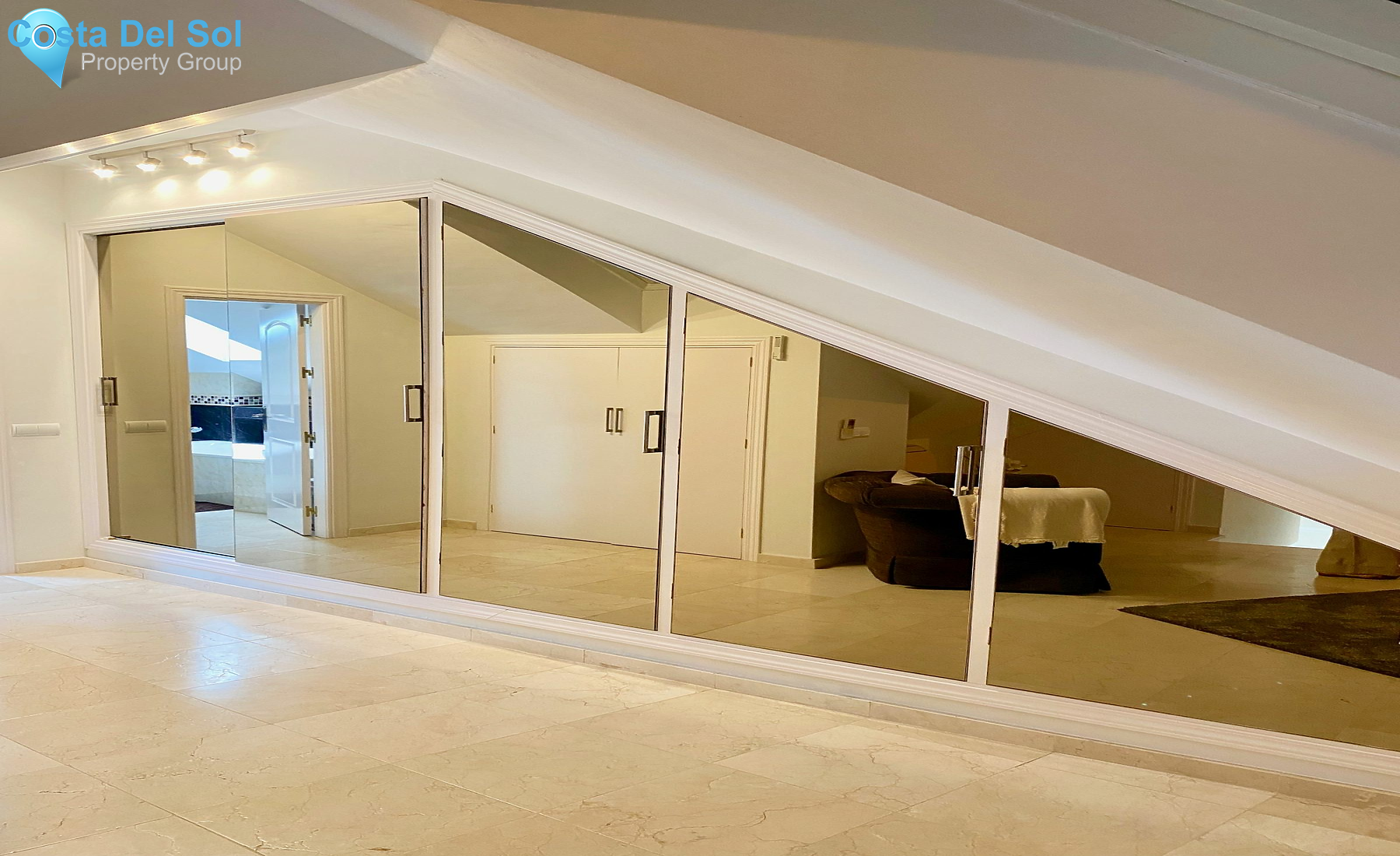 Top Floor Apartment in San Pedro de Alcántara-1198571