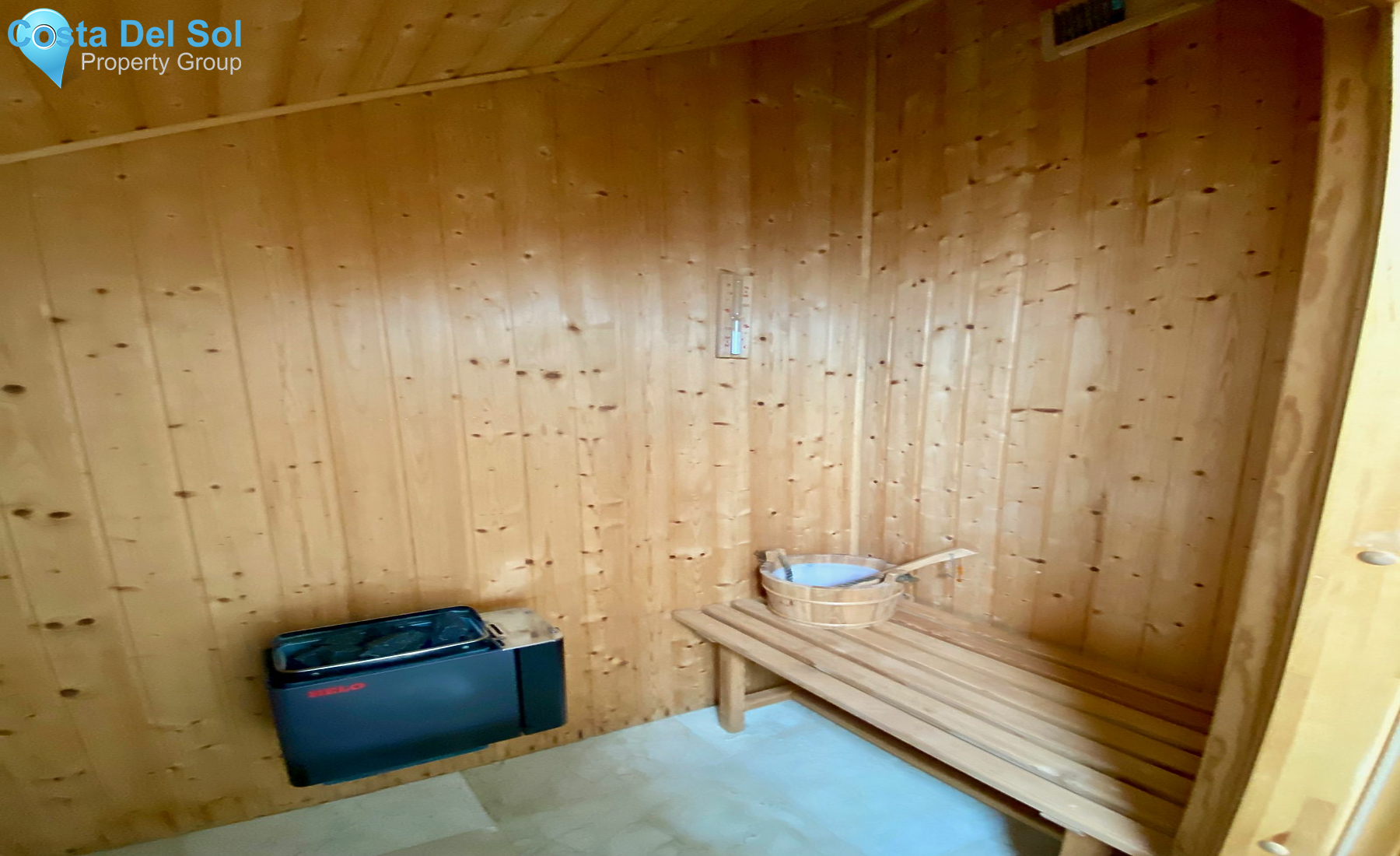 Top Floor Apartment in San Pedro de Alcántara-1198573