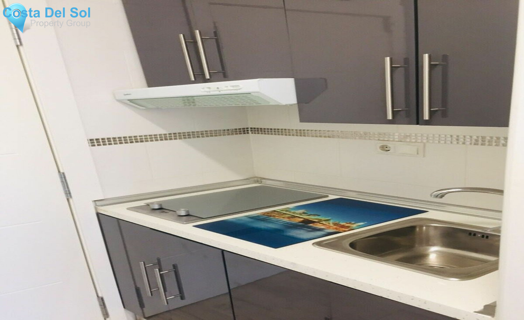 Top Floor Apartment in Torremolinos Centro-1416982