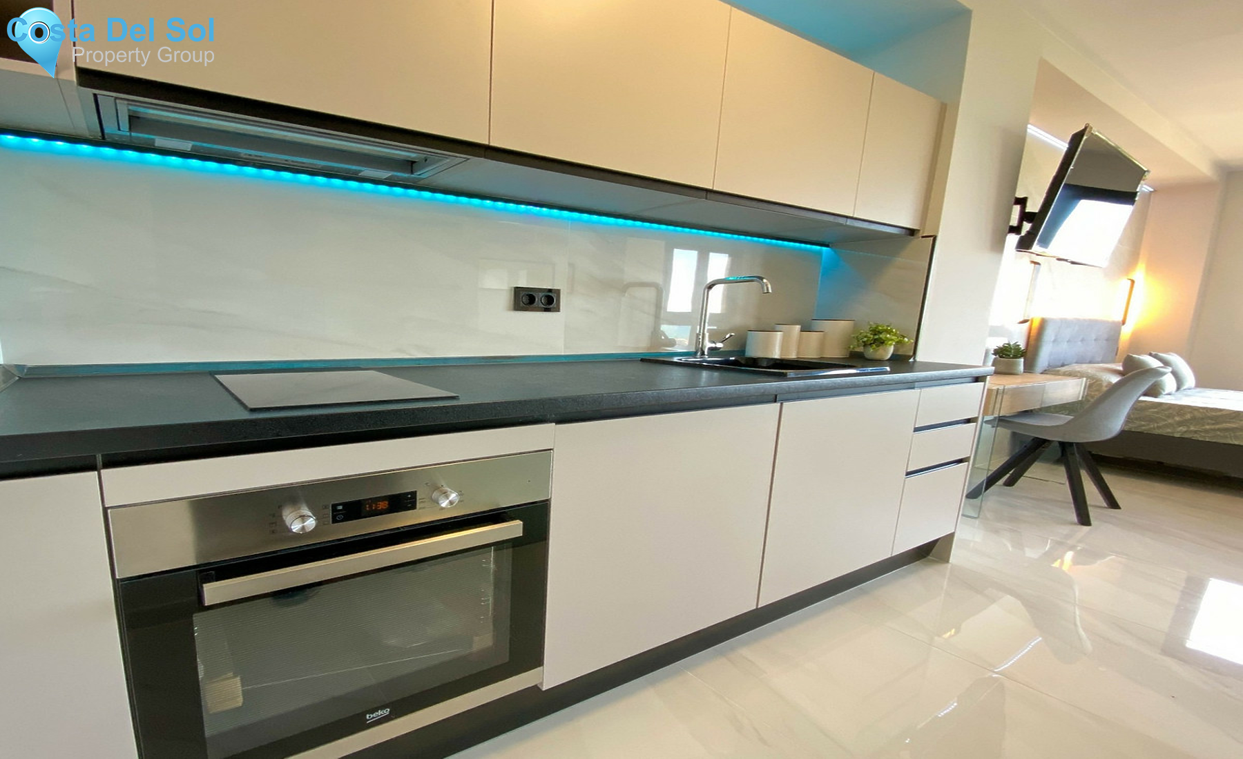 Top Floor Studio in Nueva Andalucía-1525261