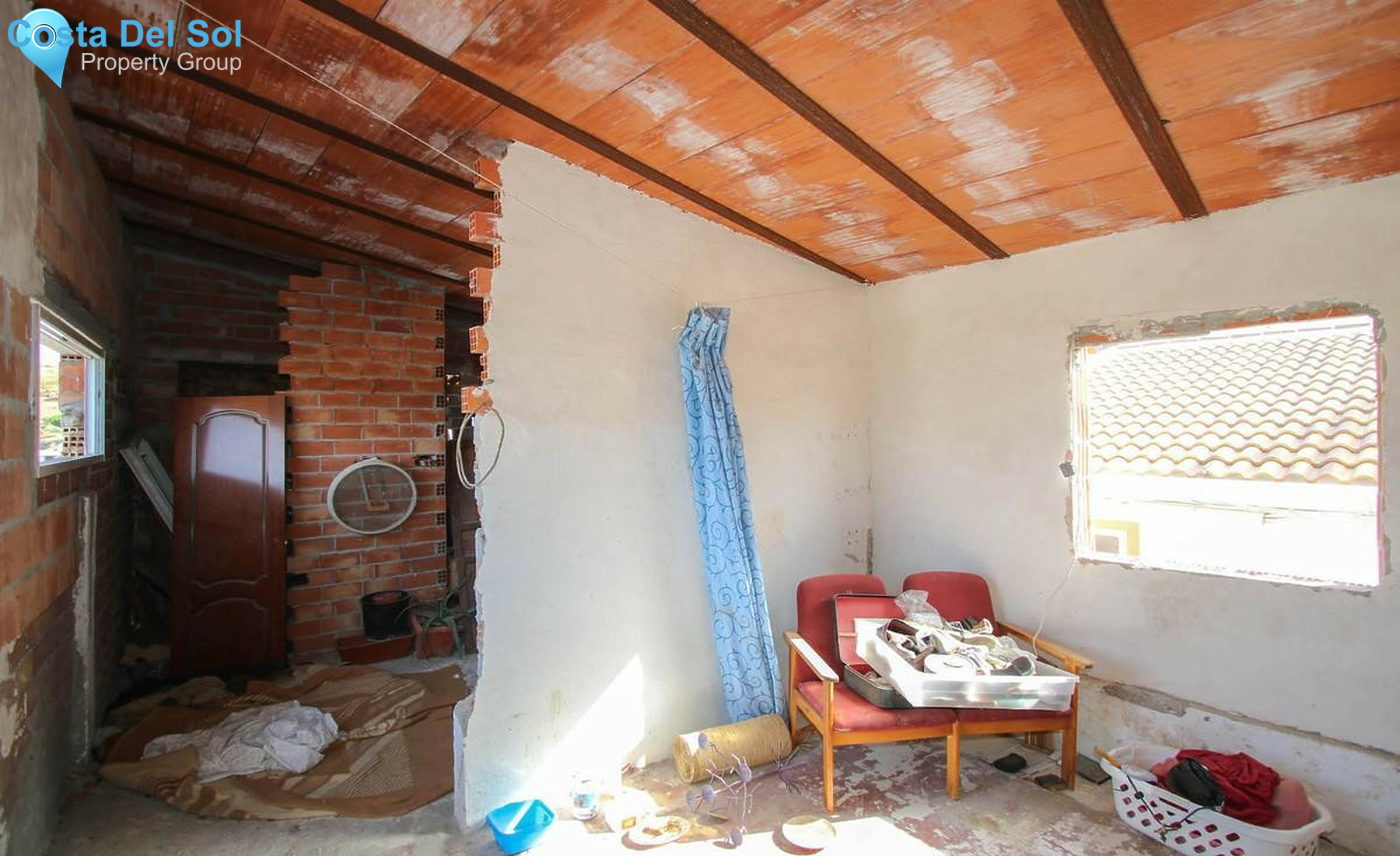 Townhouse in Guaro-1358359