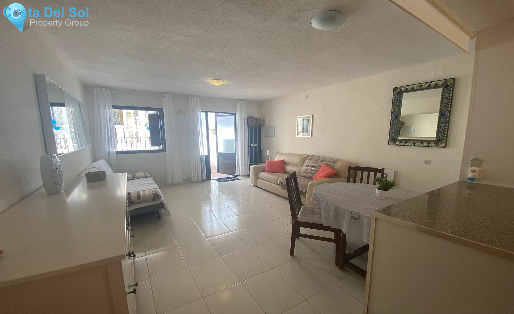 Townhouse in La Duquesa-1519350