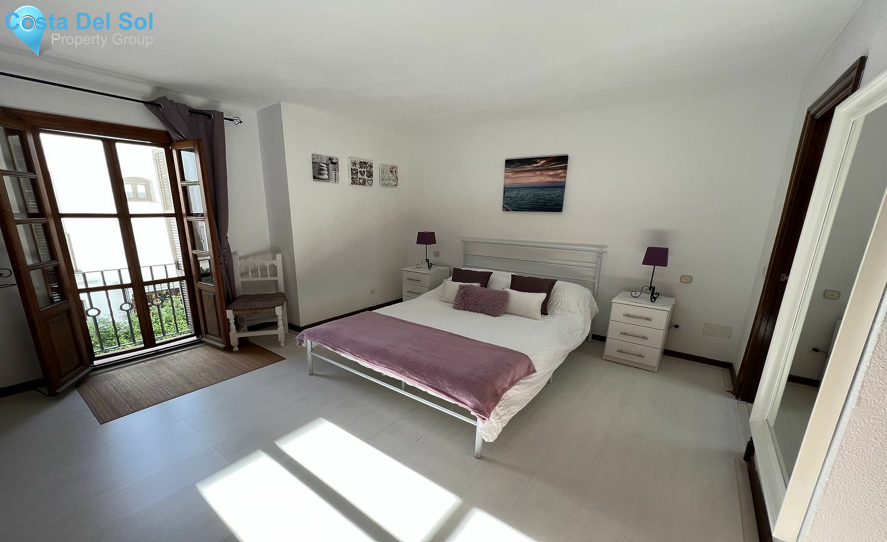 Townhouse in New Golden Mile-1529691