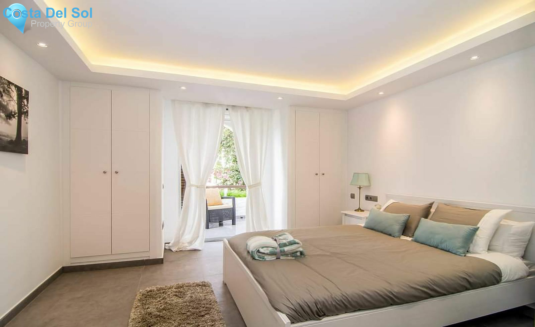 Townhouse in Nueva Andalucía-1200732