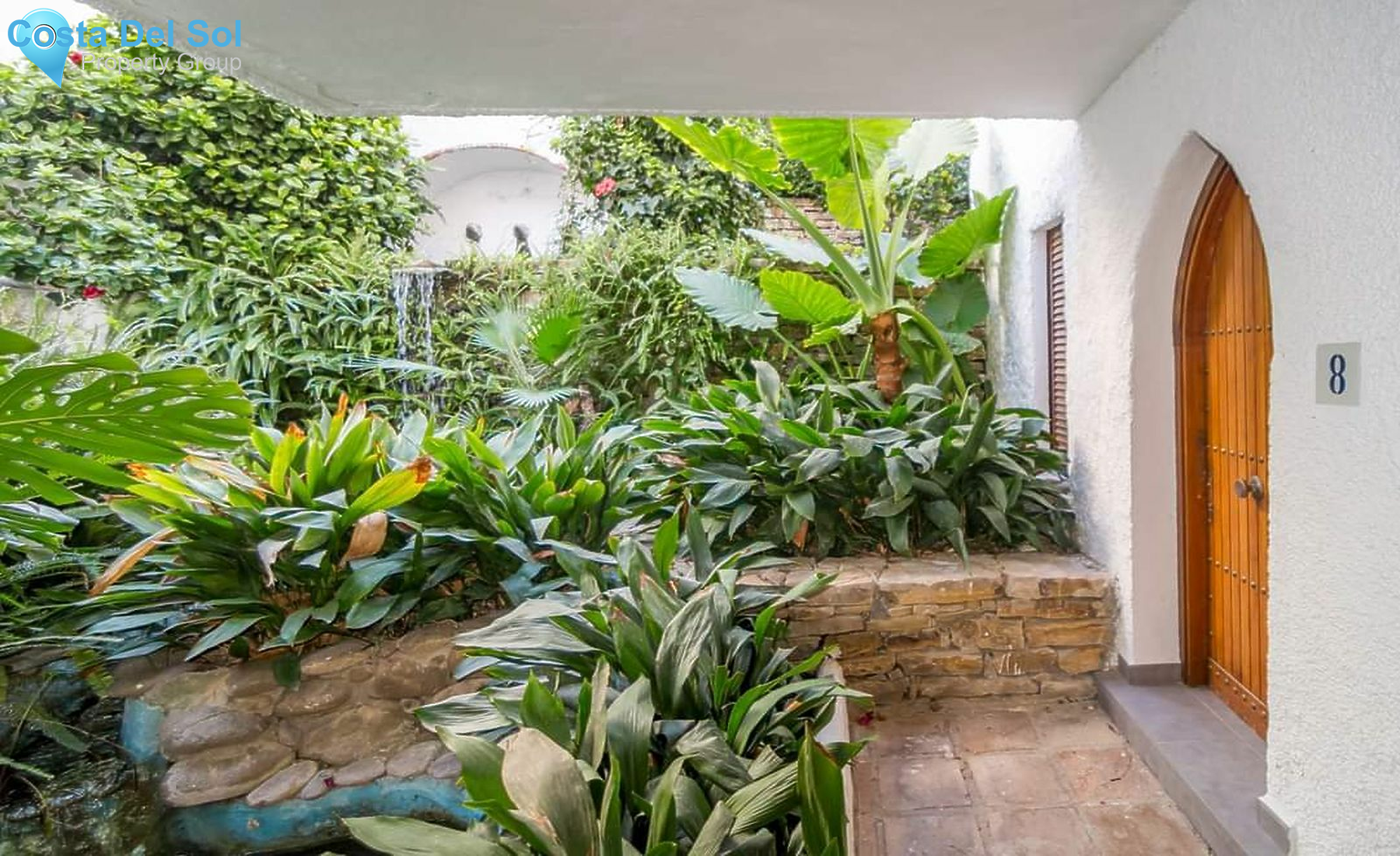 Townhouse in Nueva Andalucía-1200733