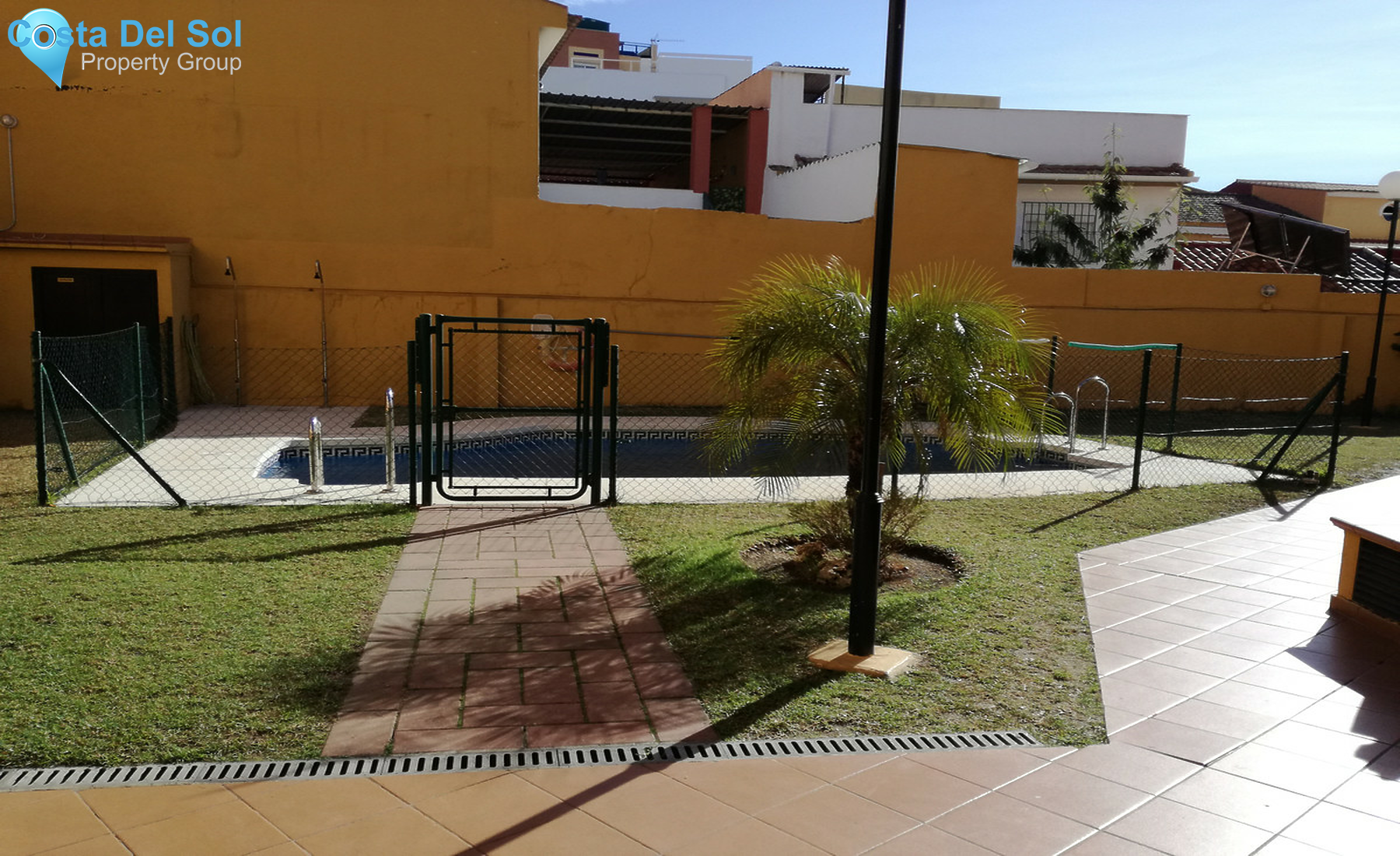 Townhouse in Puerto de la Torre-1431763
