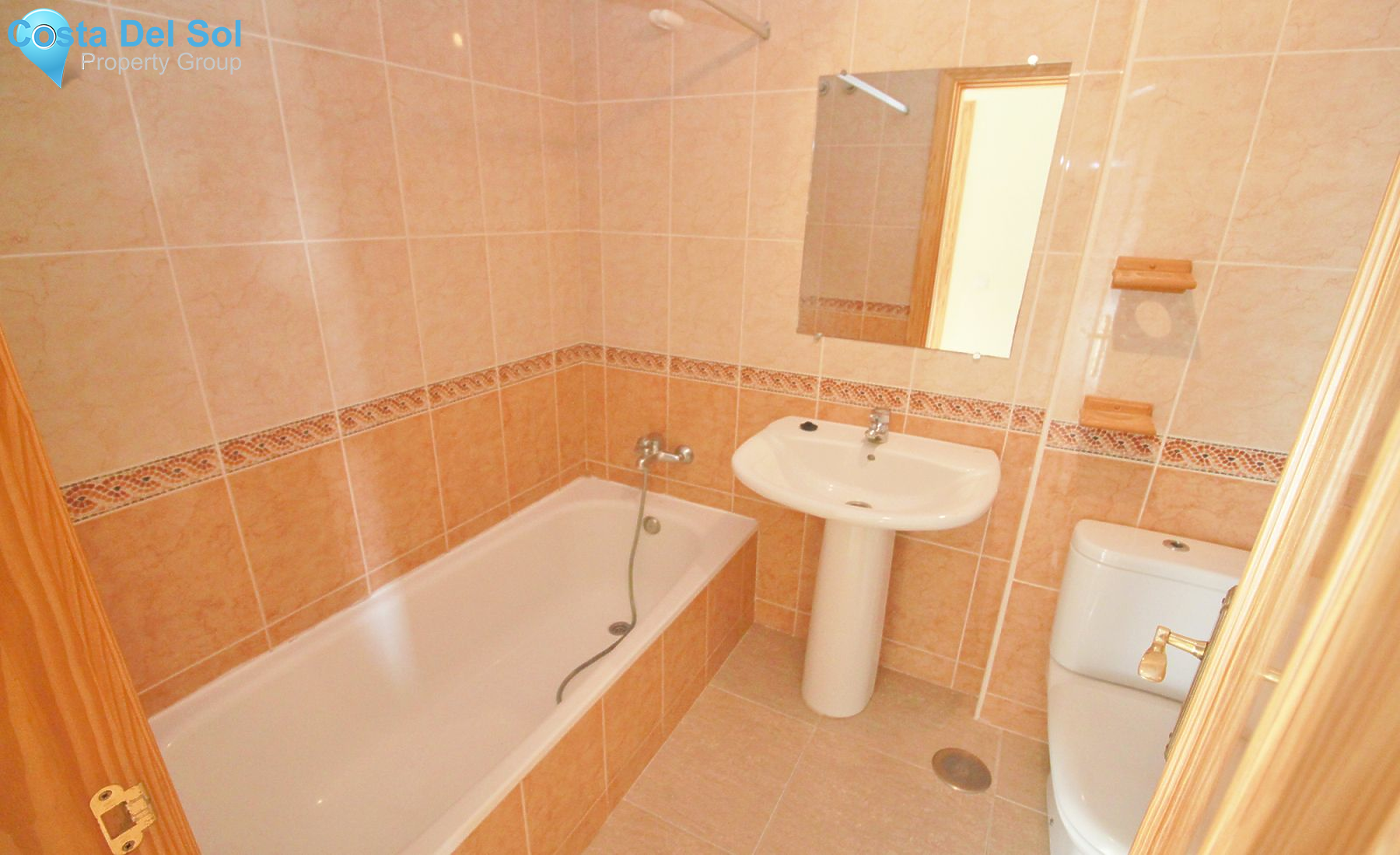 Apartment Complex in Mijas Costa-1490649