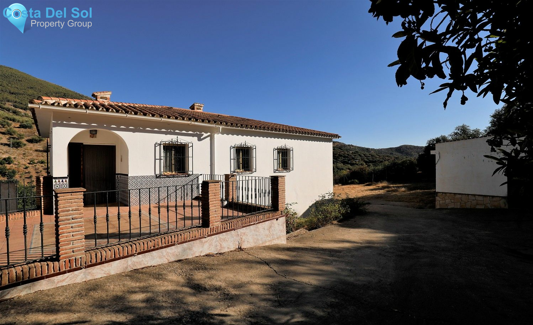 Detached Villa in Alcaucín-1444979