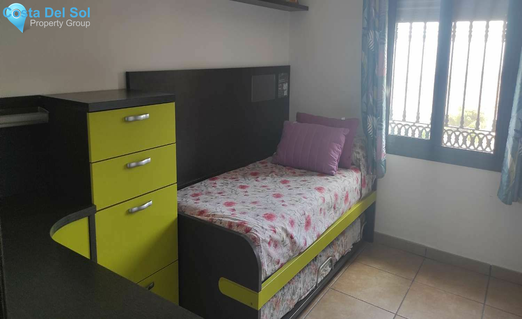 Detached Villa in Alhaurín de la Torre-1517313