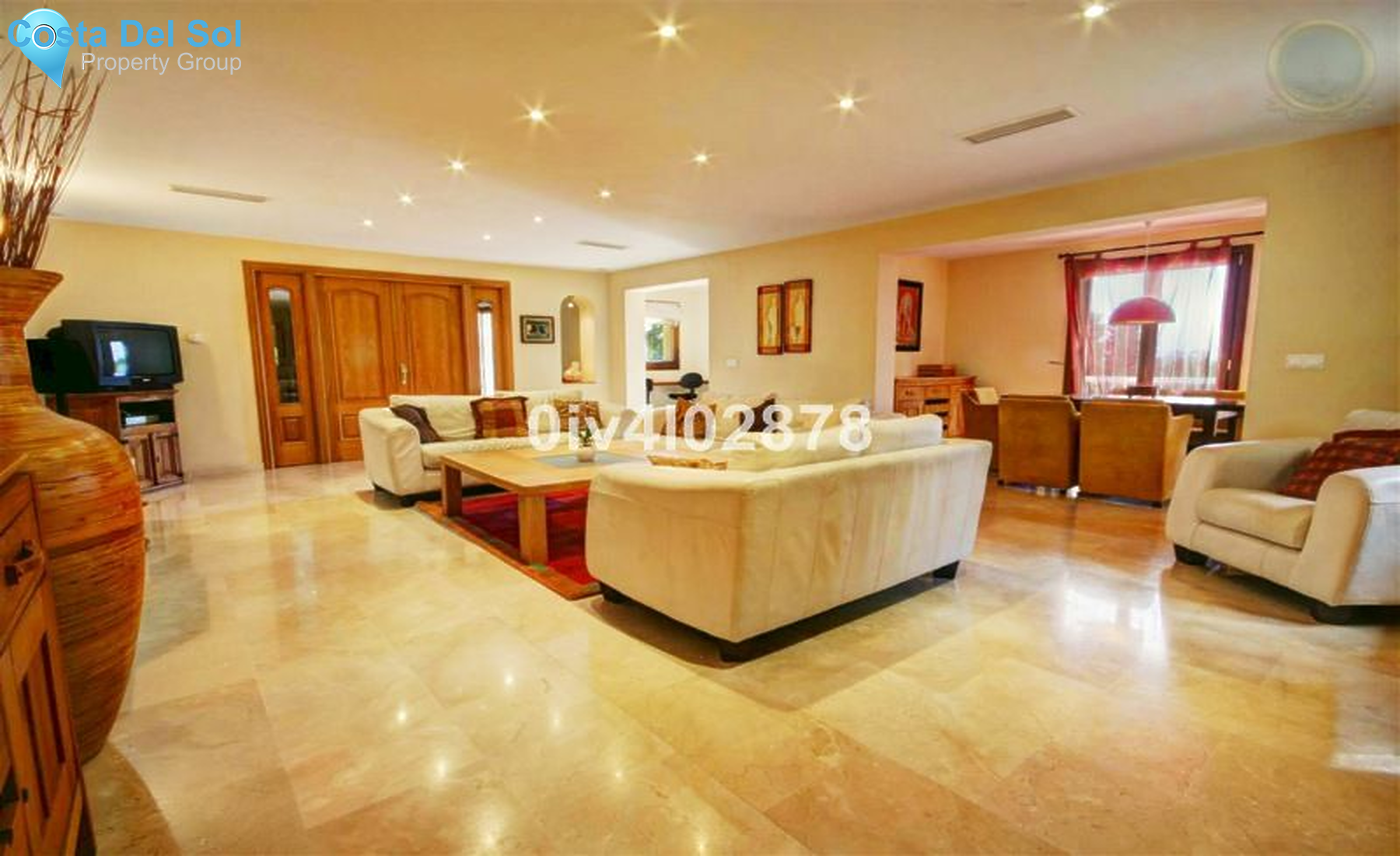 Detached Villa in Benalmadena Pueblo-1390113