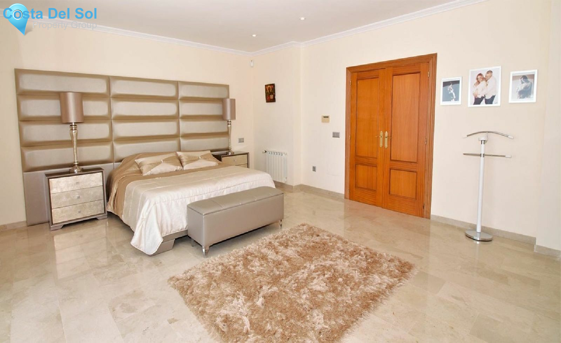 Detached Villa in El Paraiso-1198609