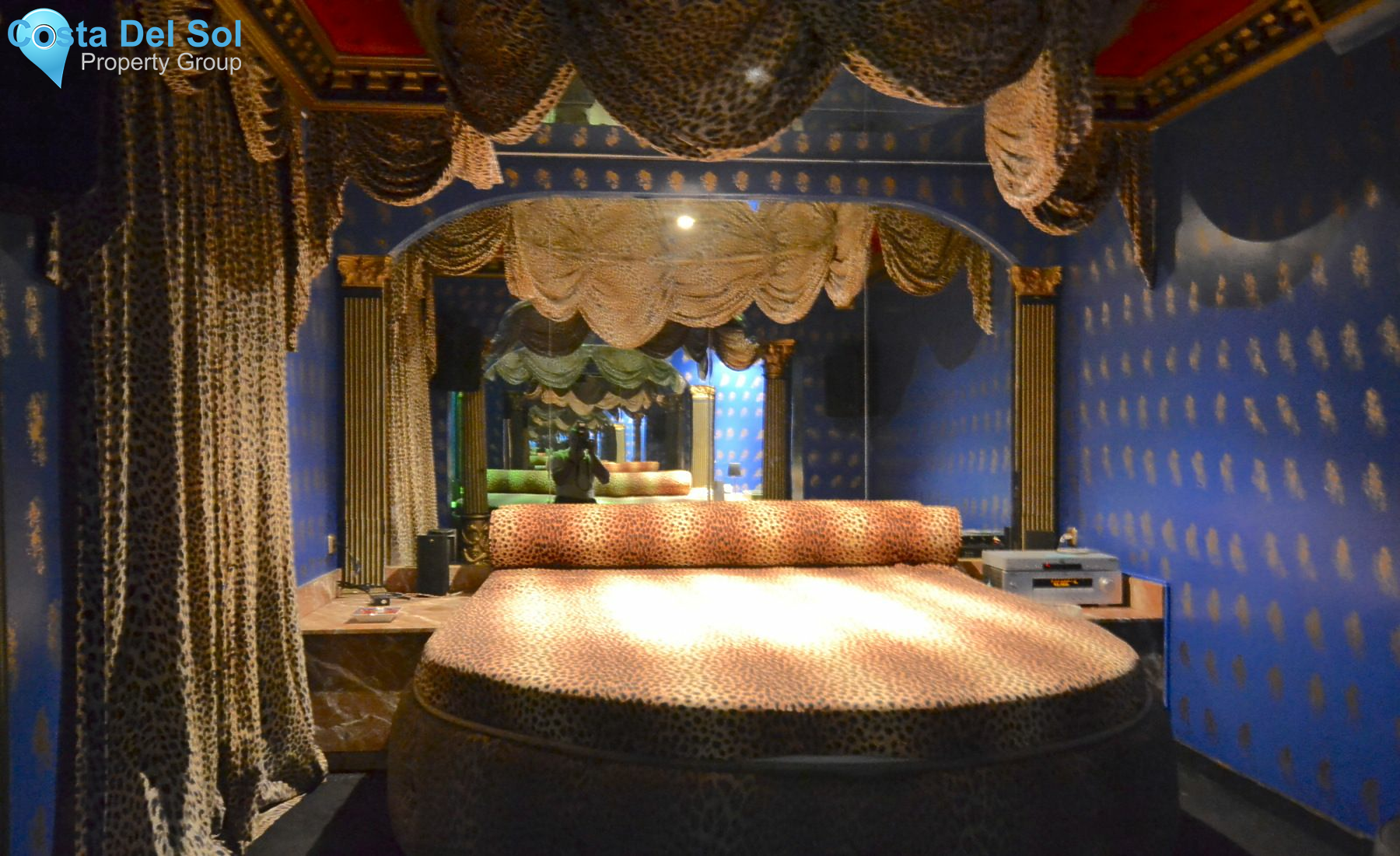 Detached Villa in El Paraiso-1468127