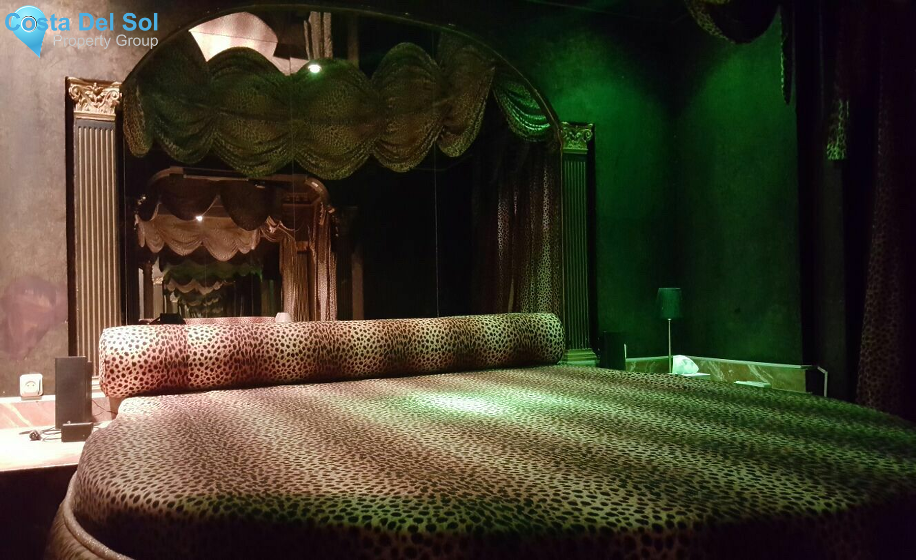 Detached Villa in El Paraiso-1468132