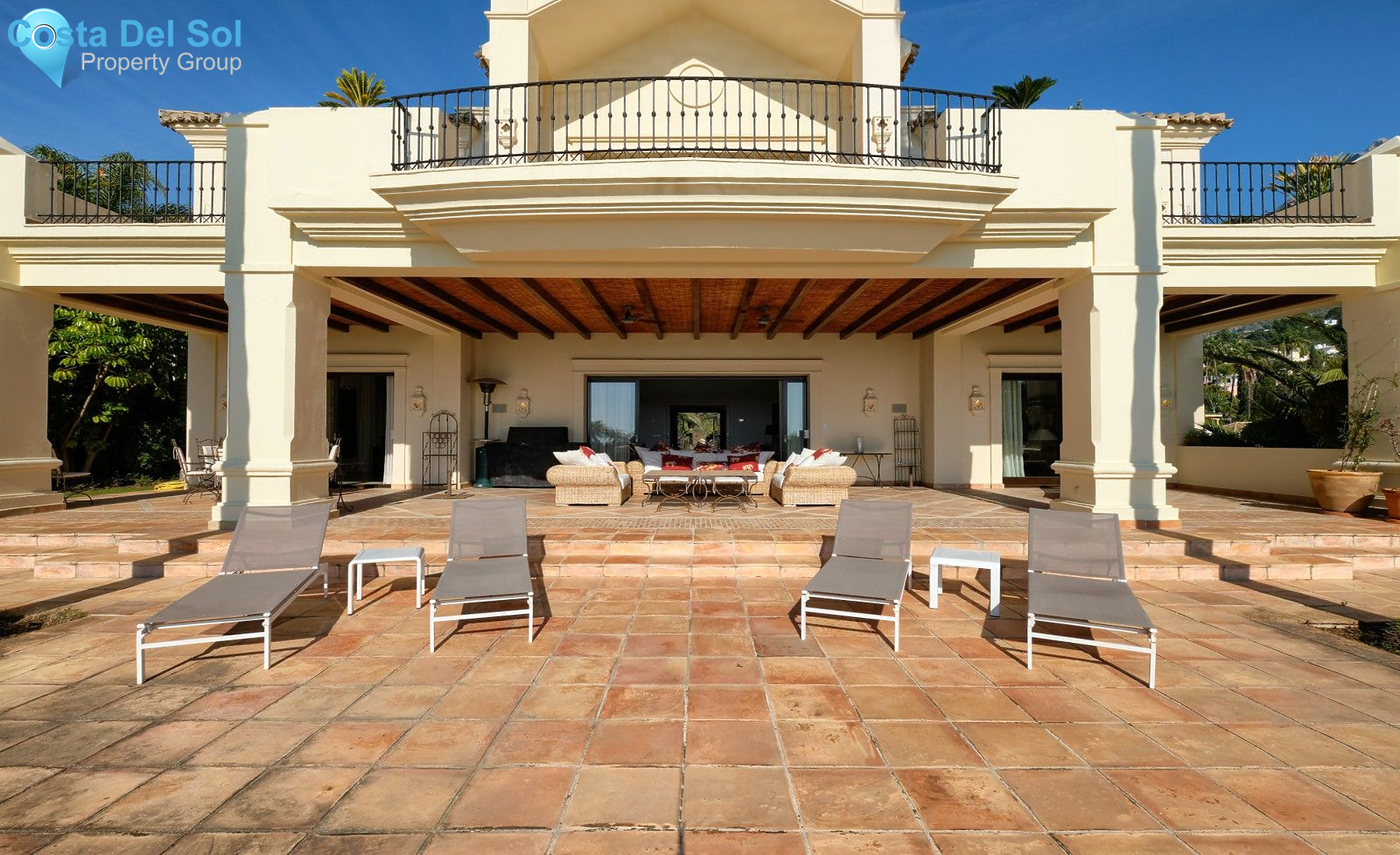 Detached Villa in Marbella-1214050