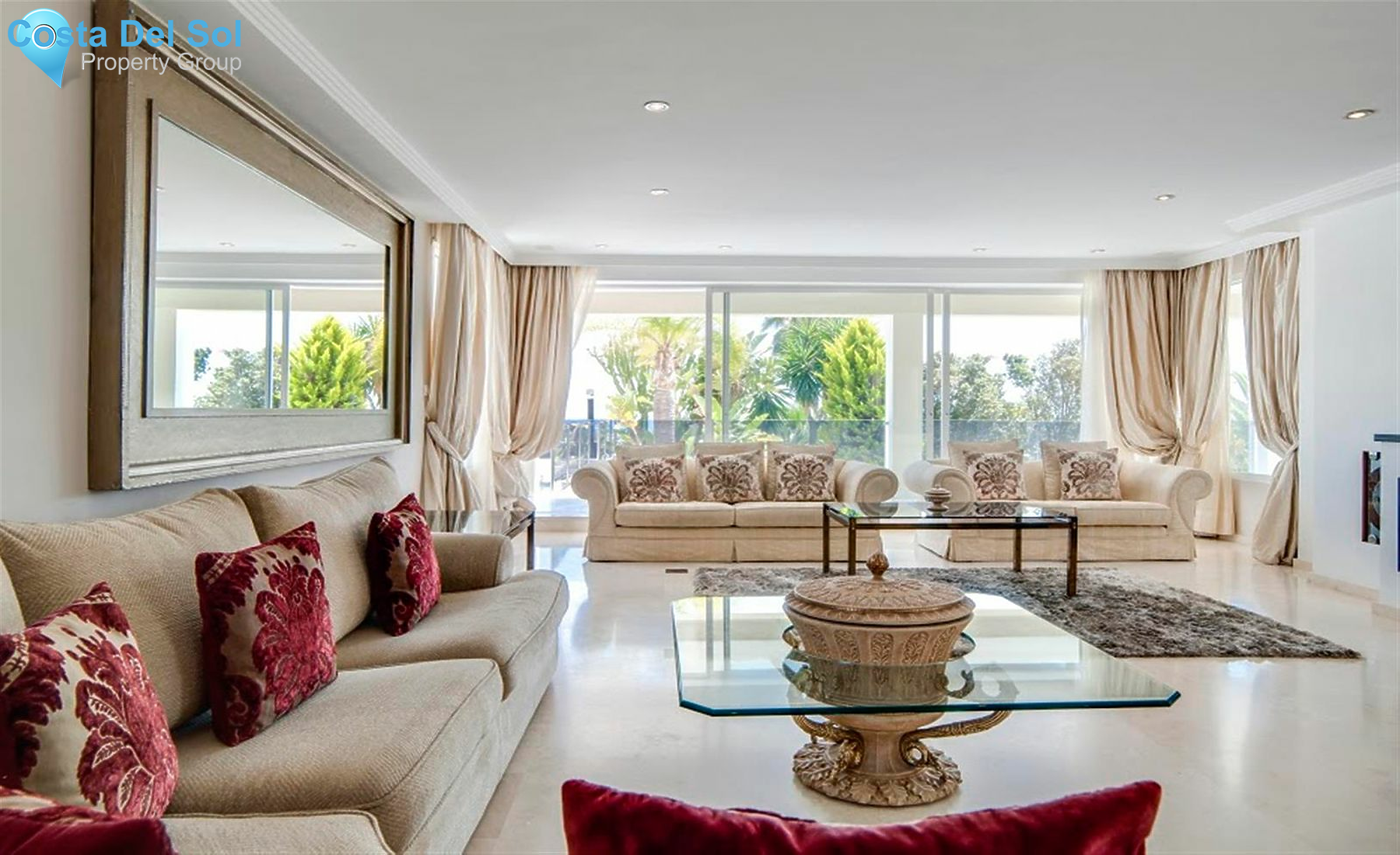 Detached Villa in Marbella-1486573