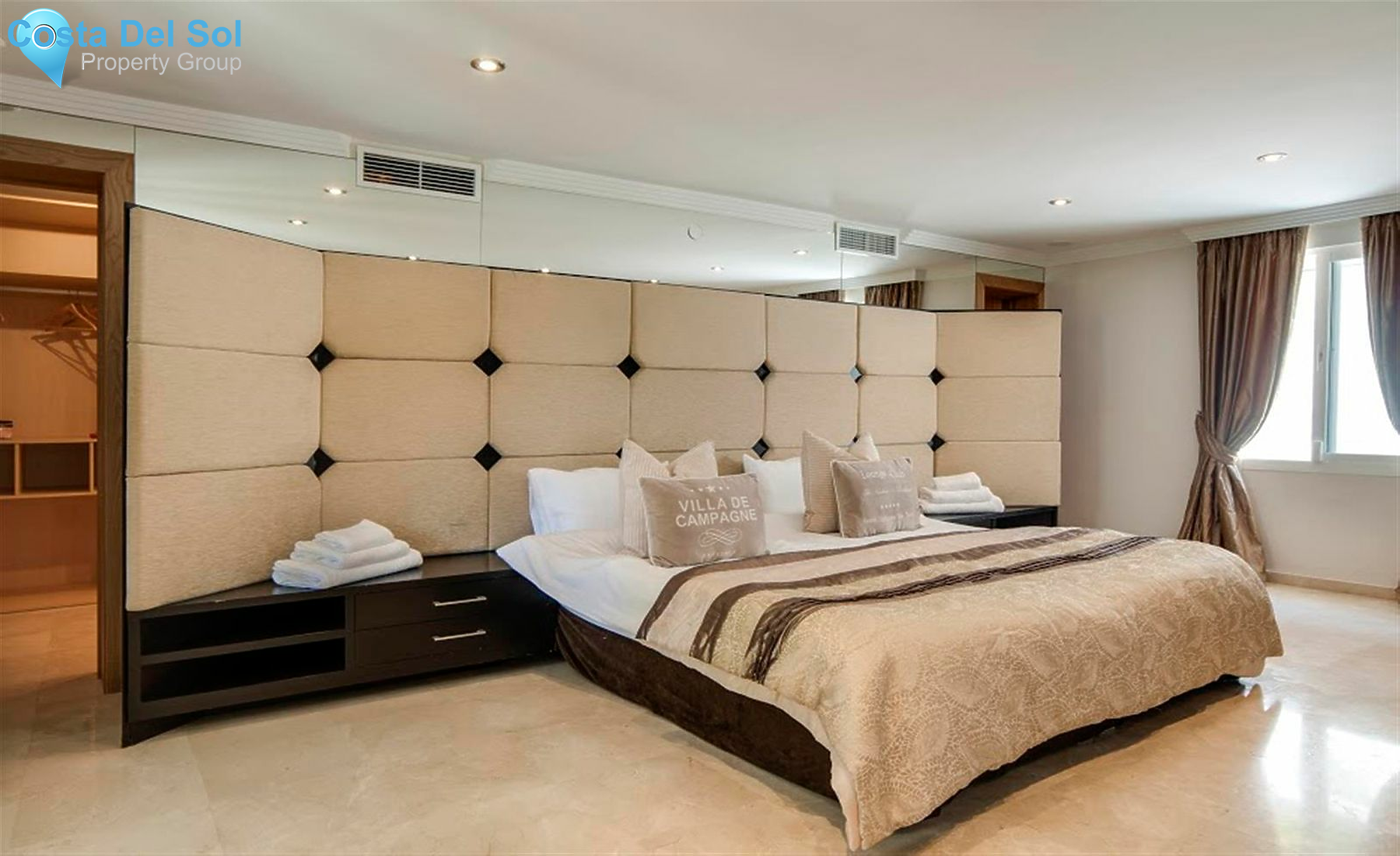 Detached Villa in Marbella-1486568