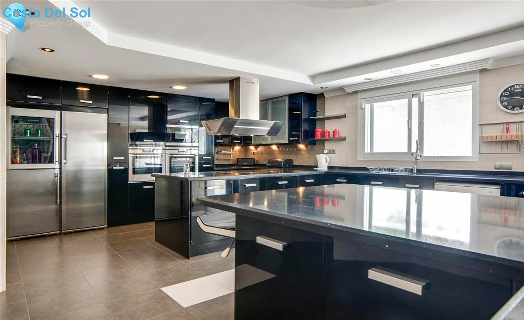 Detached Villa in Marbella-1486571