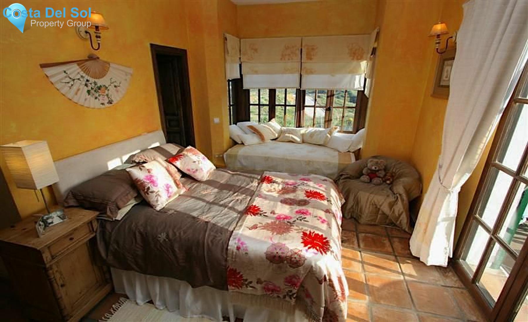 Detached Villa in Mijas Costa-1187194