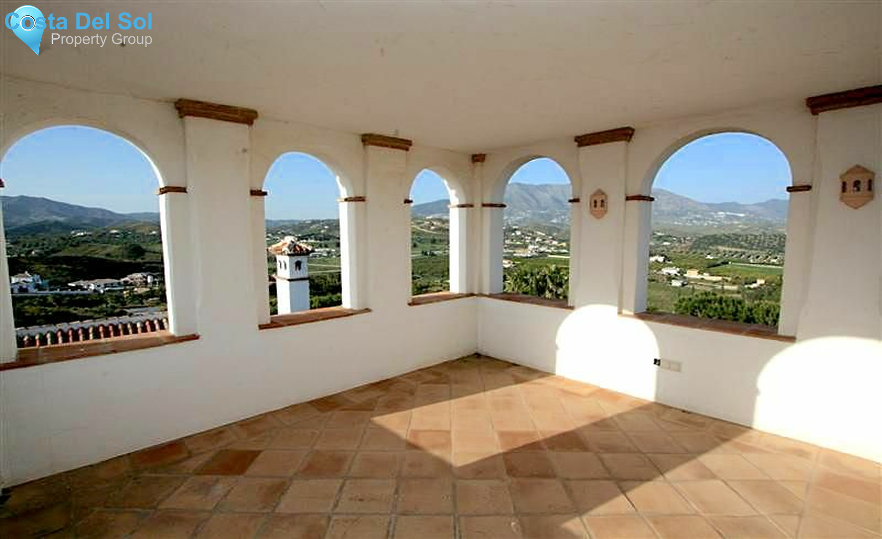 Detached Villa in Mijas Costa-1187197