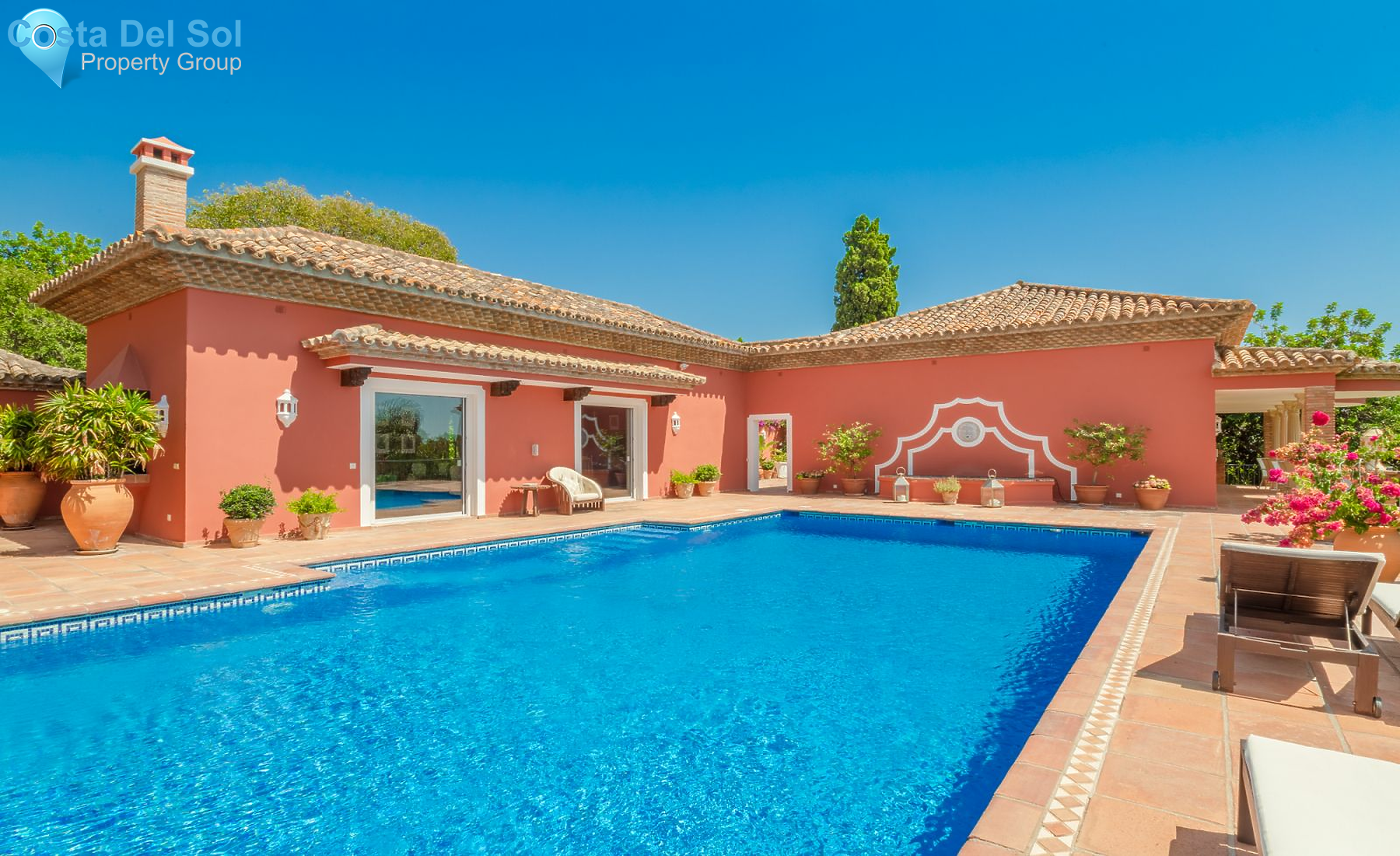 Detached Villa in Sierra Blanca-1397360