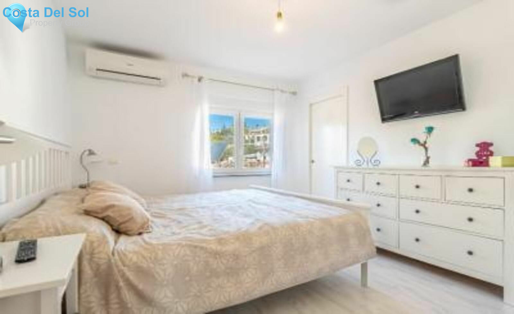 Detached Villa in Sierrezuela-1130090