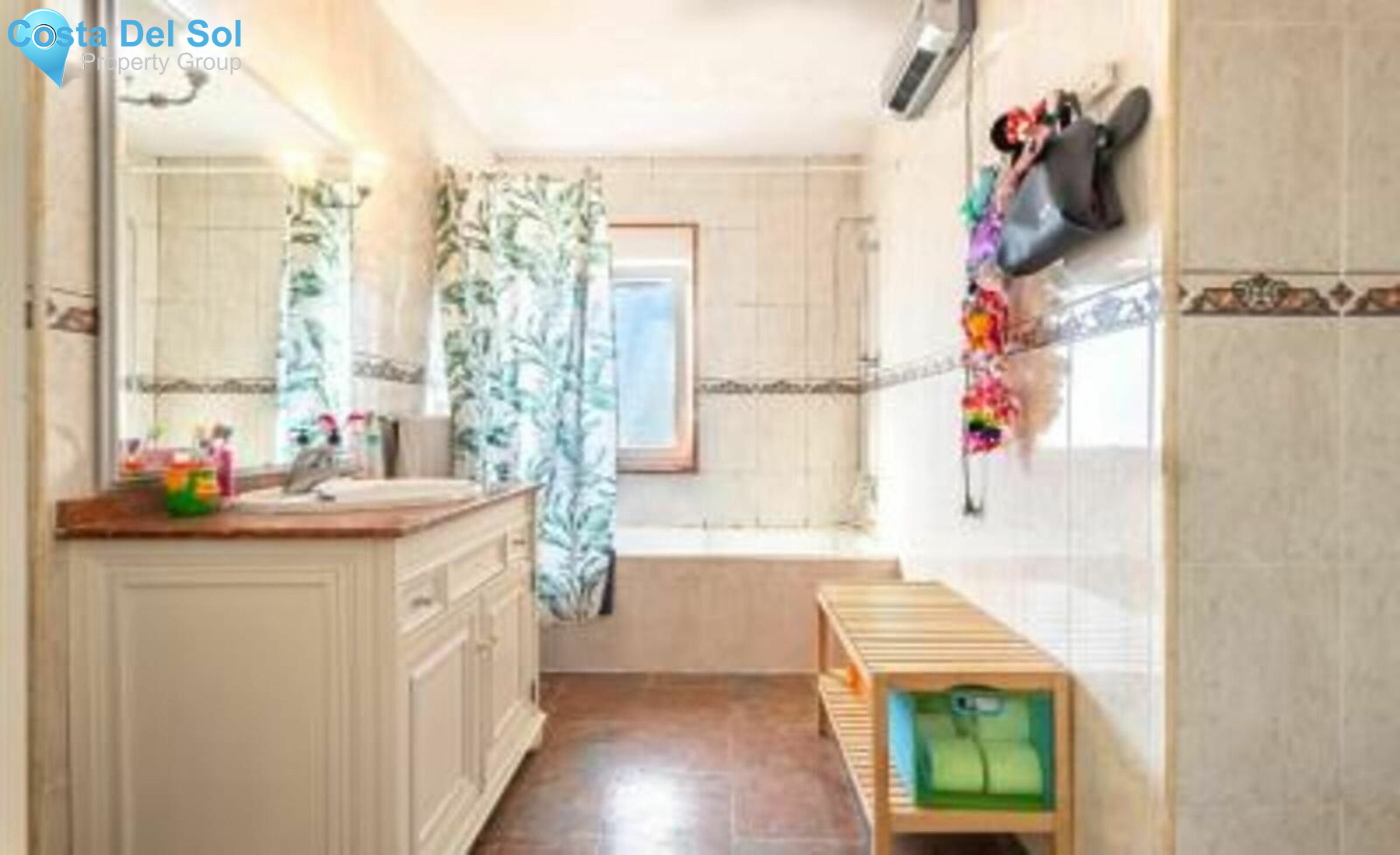 Detached Villa in Sierrezuela-1130076