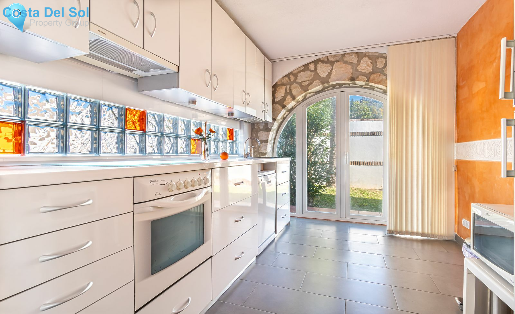 Detached Villa in Sierrezuela-1210215