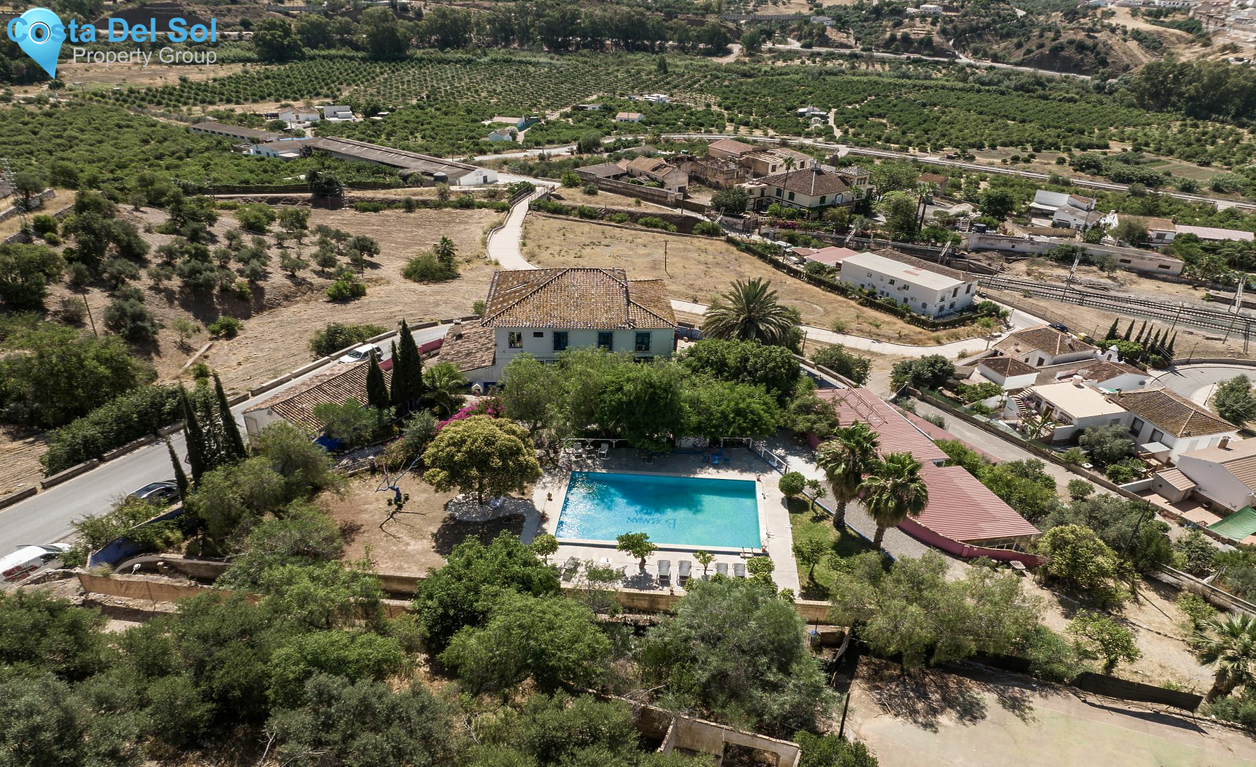 Finca - Cortijo in Alora