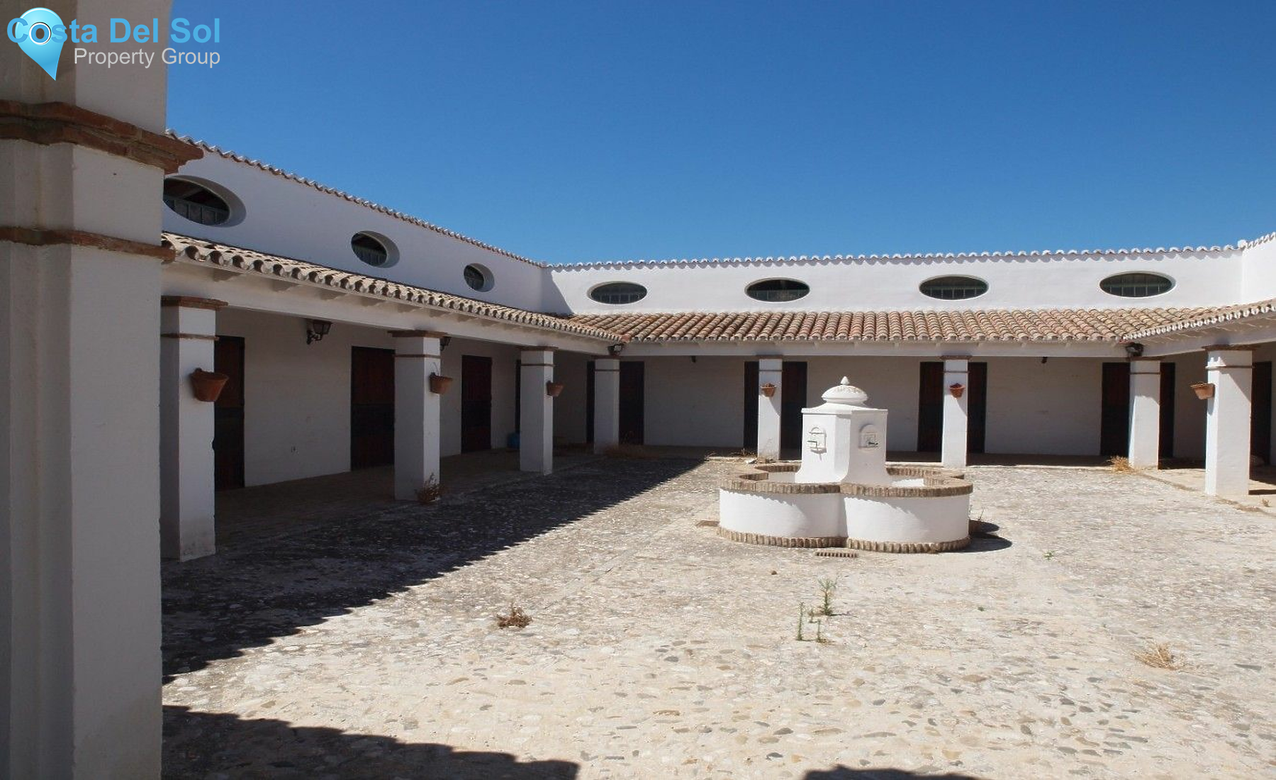 Semi-Detached House in Almayate-1139253