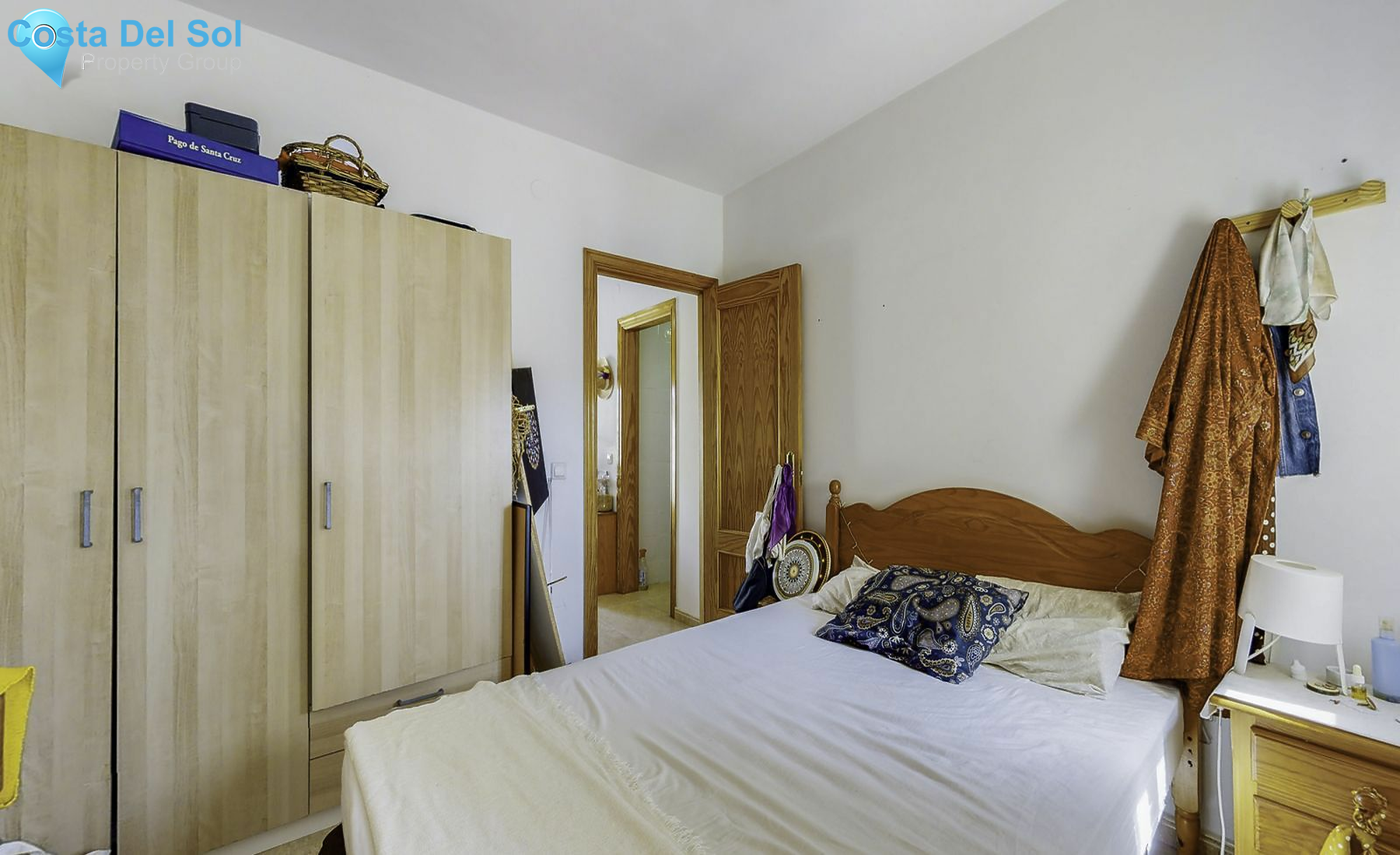 Apartment Complex in Las Lagunas-1427112