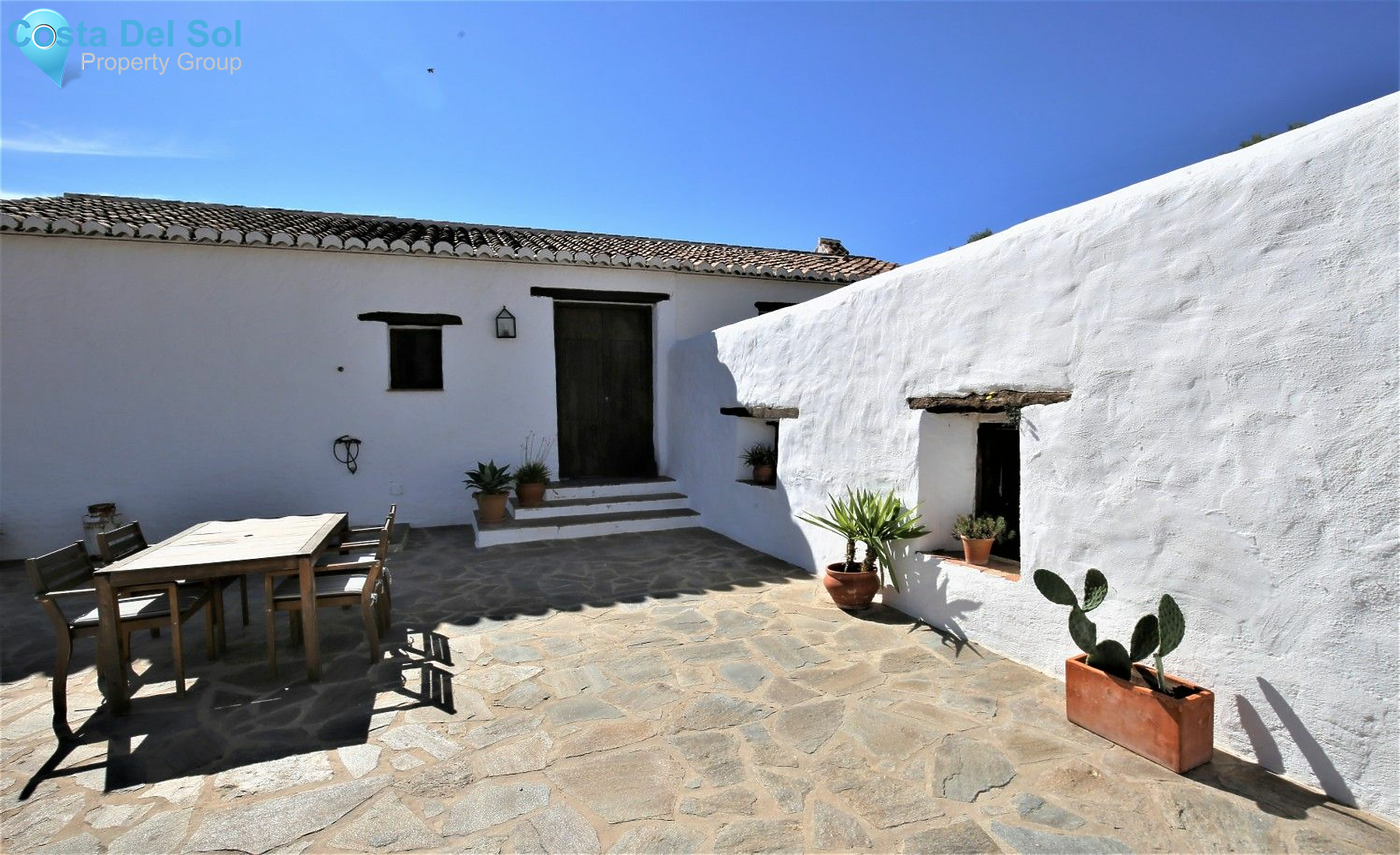 Detached Villa in Olias-1153129