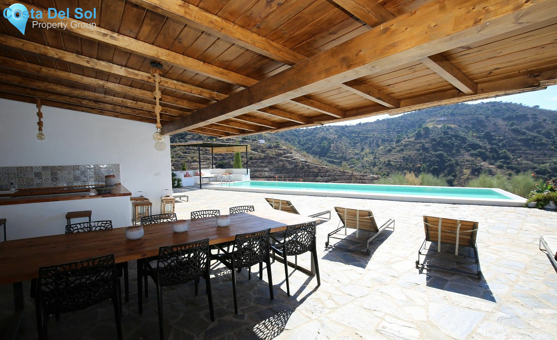 Detached Villa in Olias-1153124
