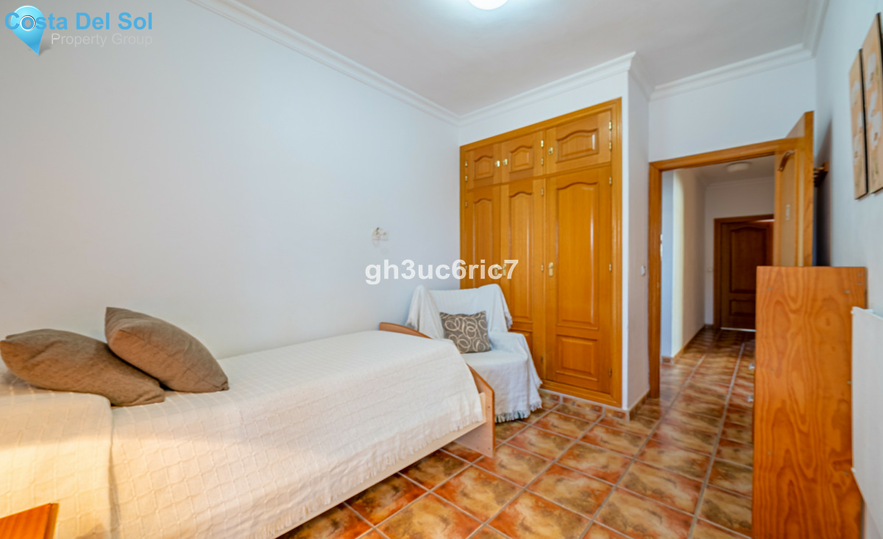 House in Alhaurín de la Torre-1288402