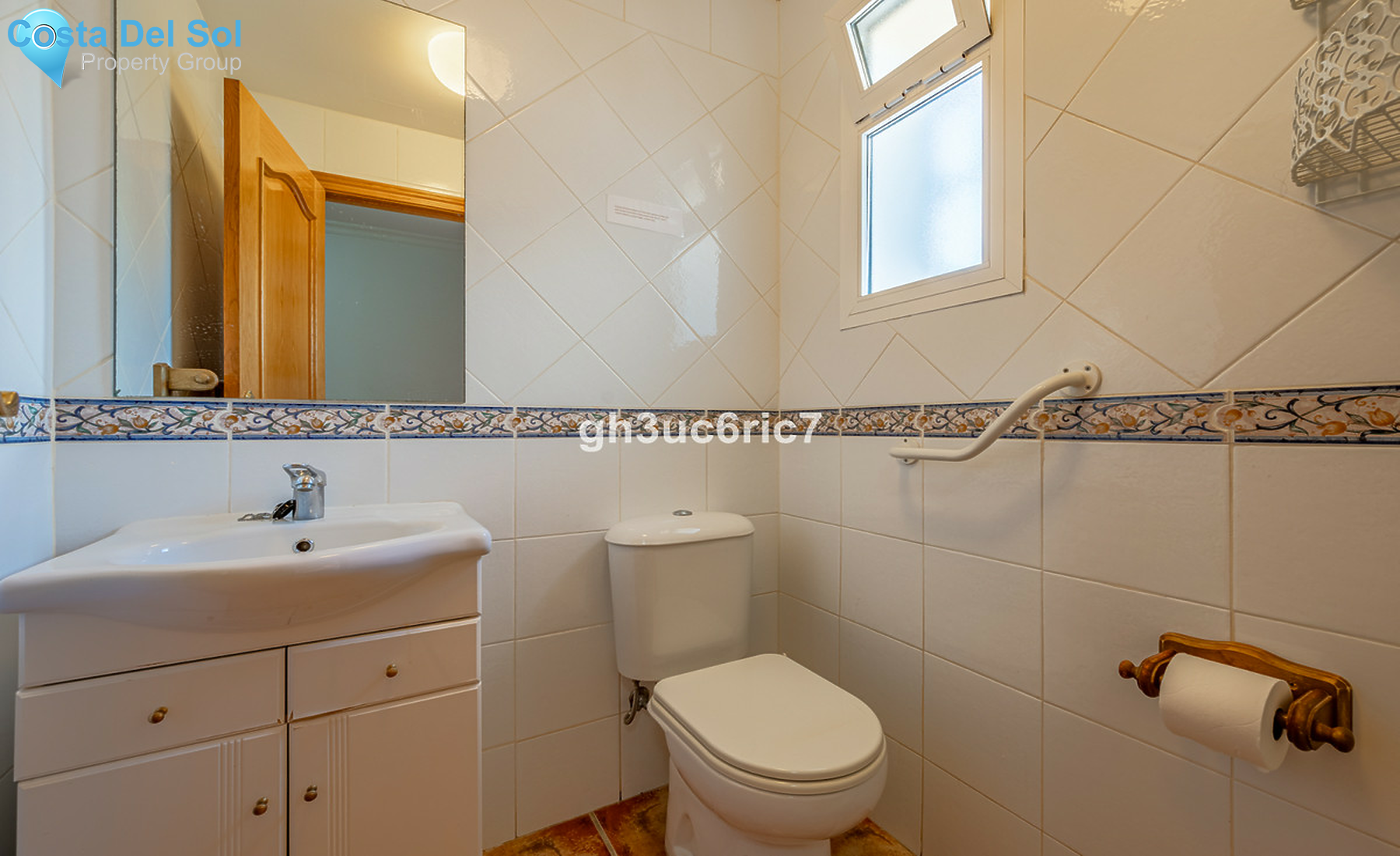 House in Alhaurín de la Torre-1288403