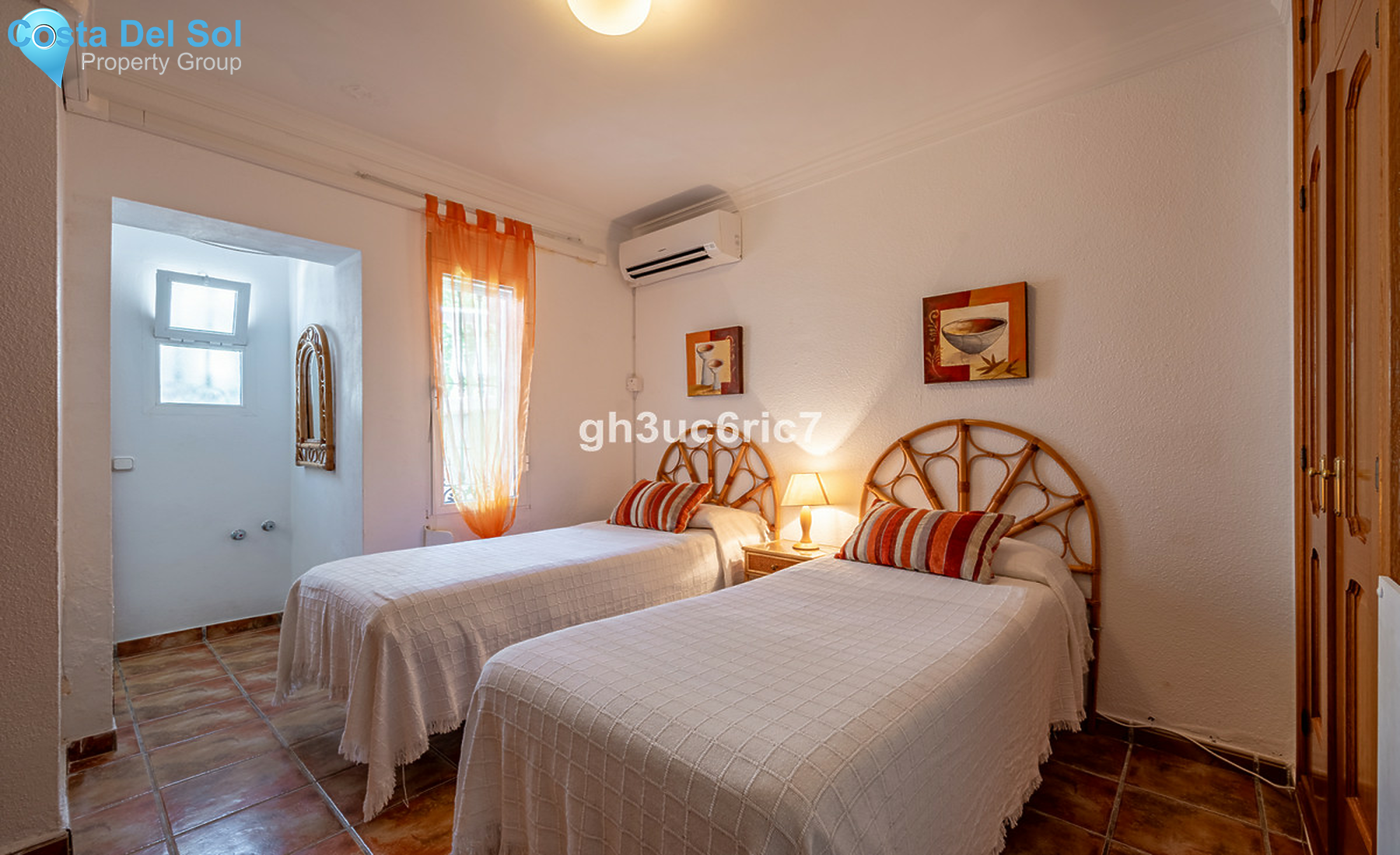 House in Alhaurín de la Torre-1288395