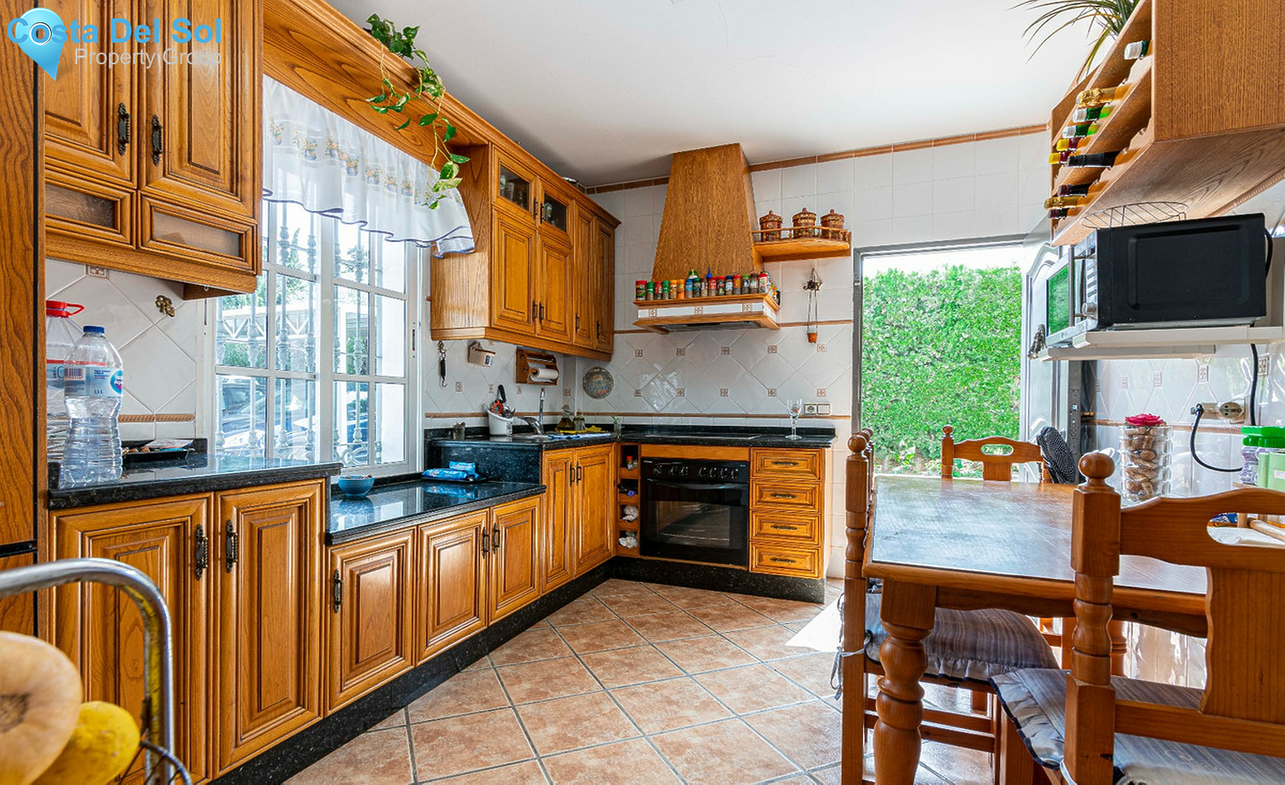 House in Alhaurín de la Torre-1377509