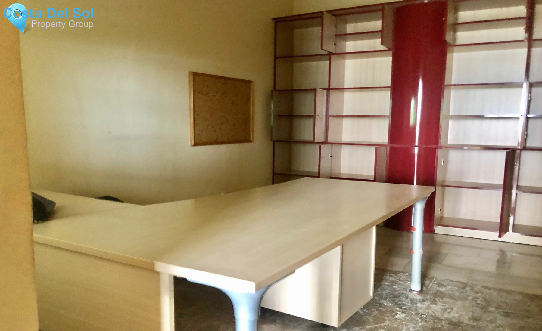 Commercial Premises in Alhaurín de la Torre-1400626