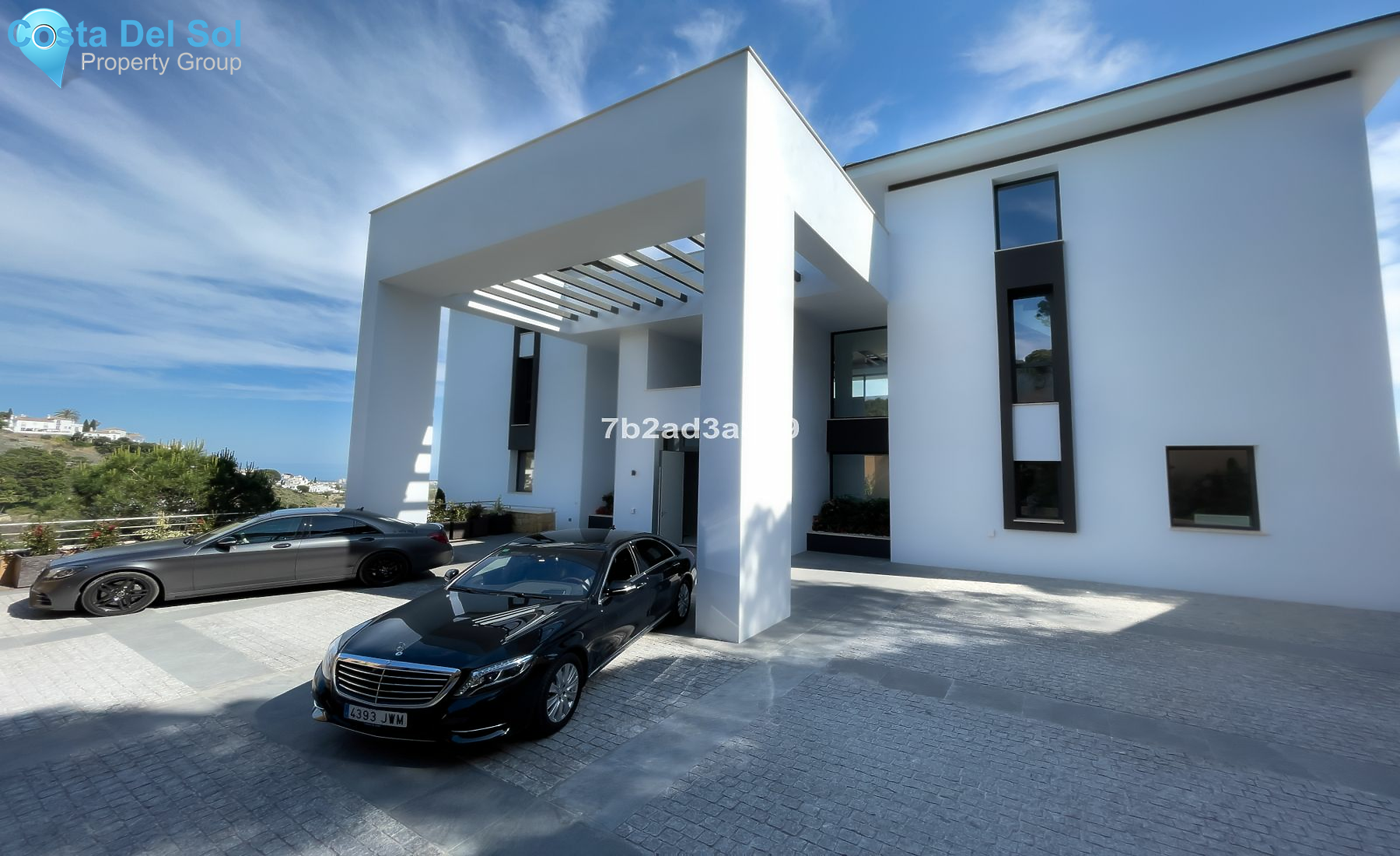 Detached Villa in Benahavís-1181073