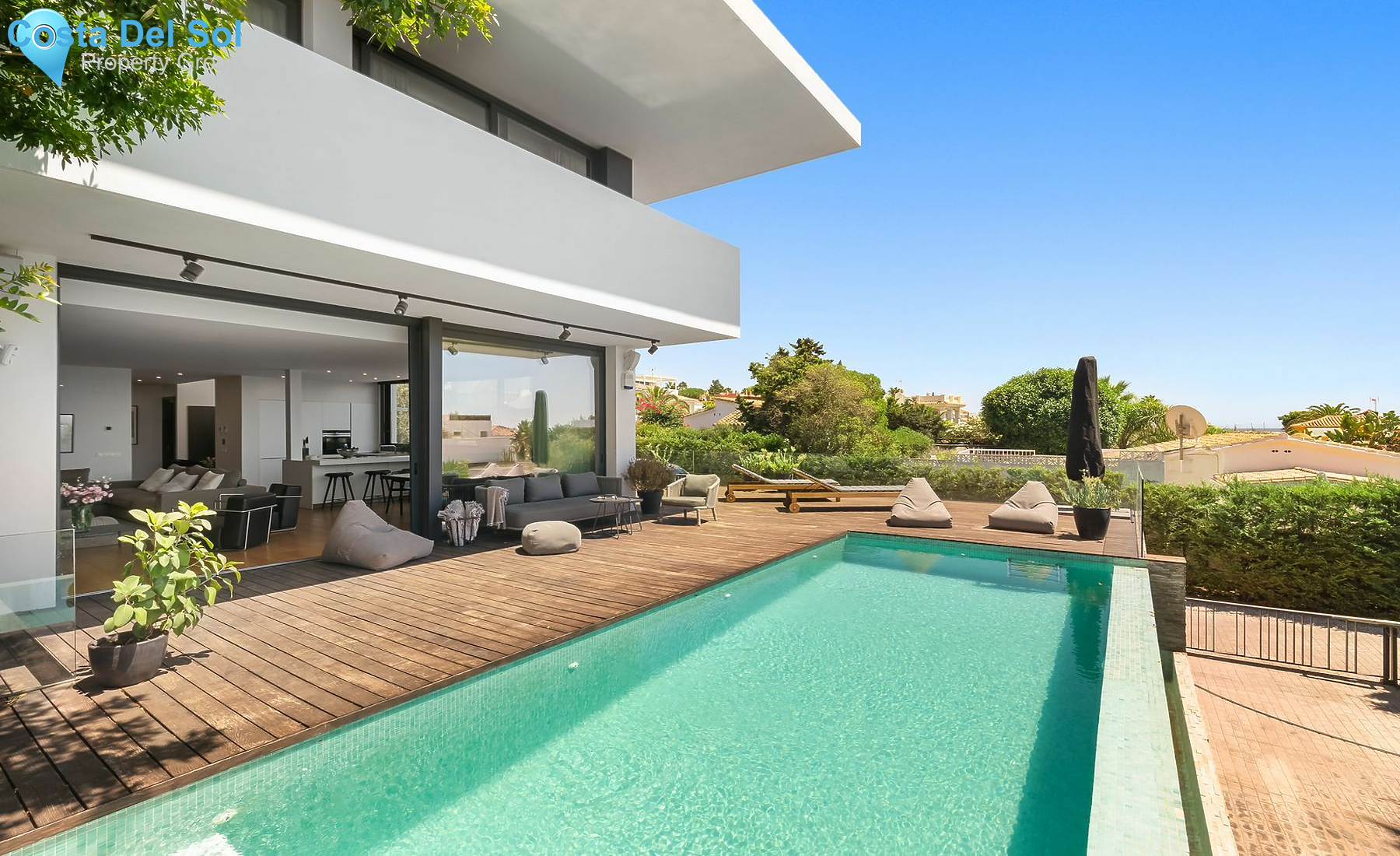 Detached Villa in Marbella-1533904