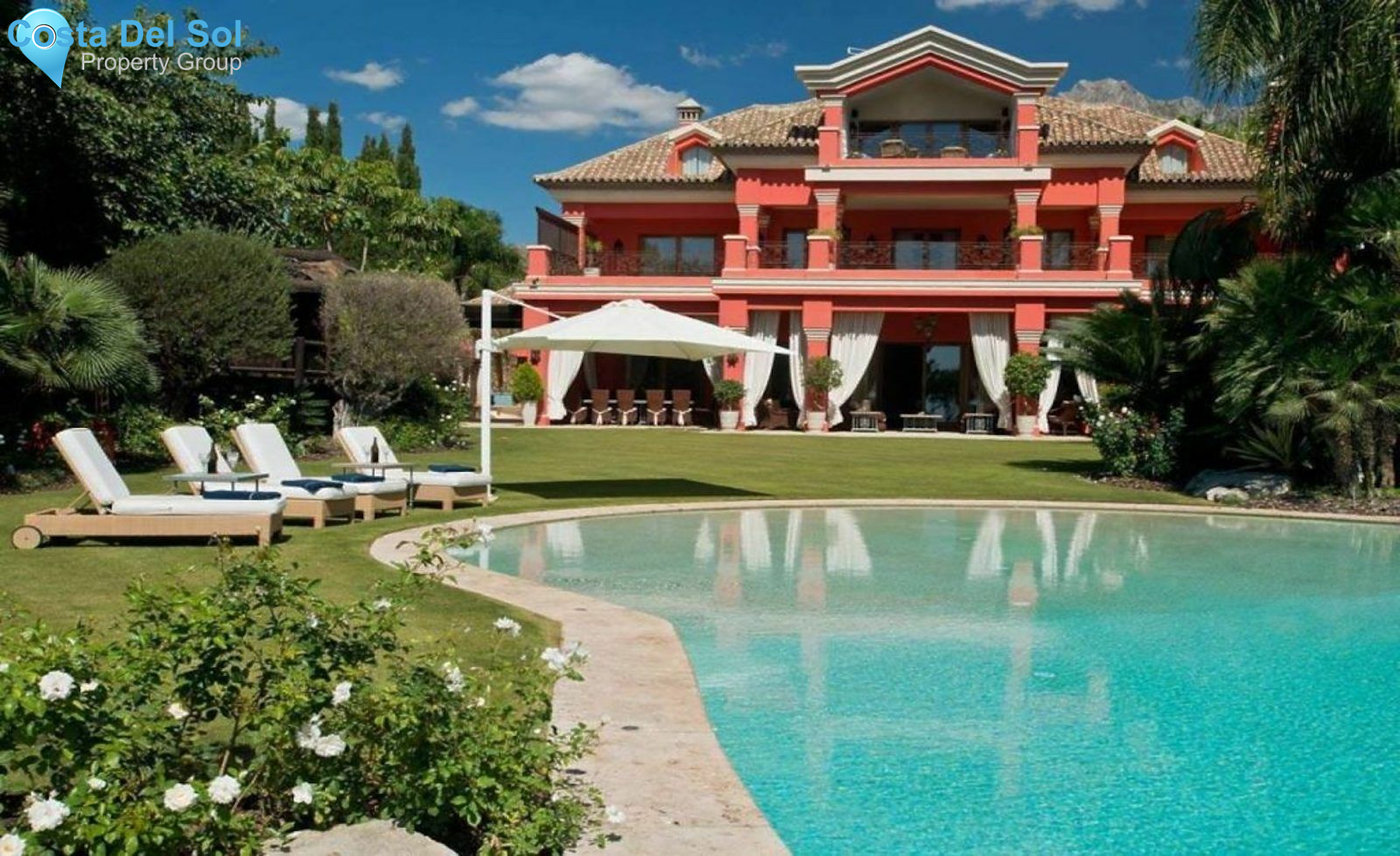 Detached Villa in The Golden Mile