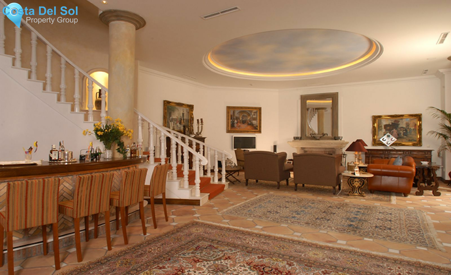 Detached Villa in The Golden Mile-1494481