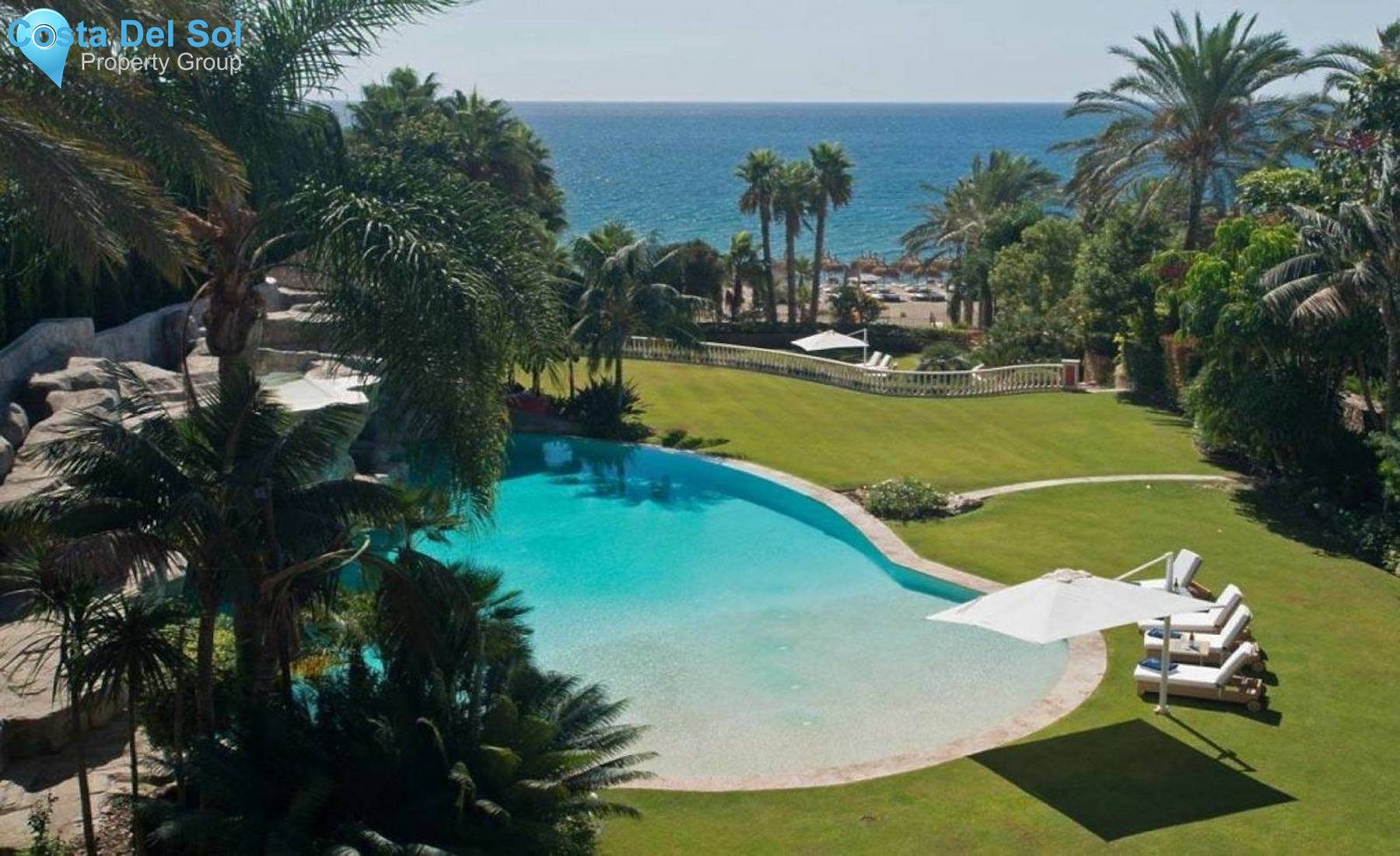 Detached Villa in The Golden Mile-1494470