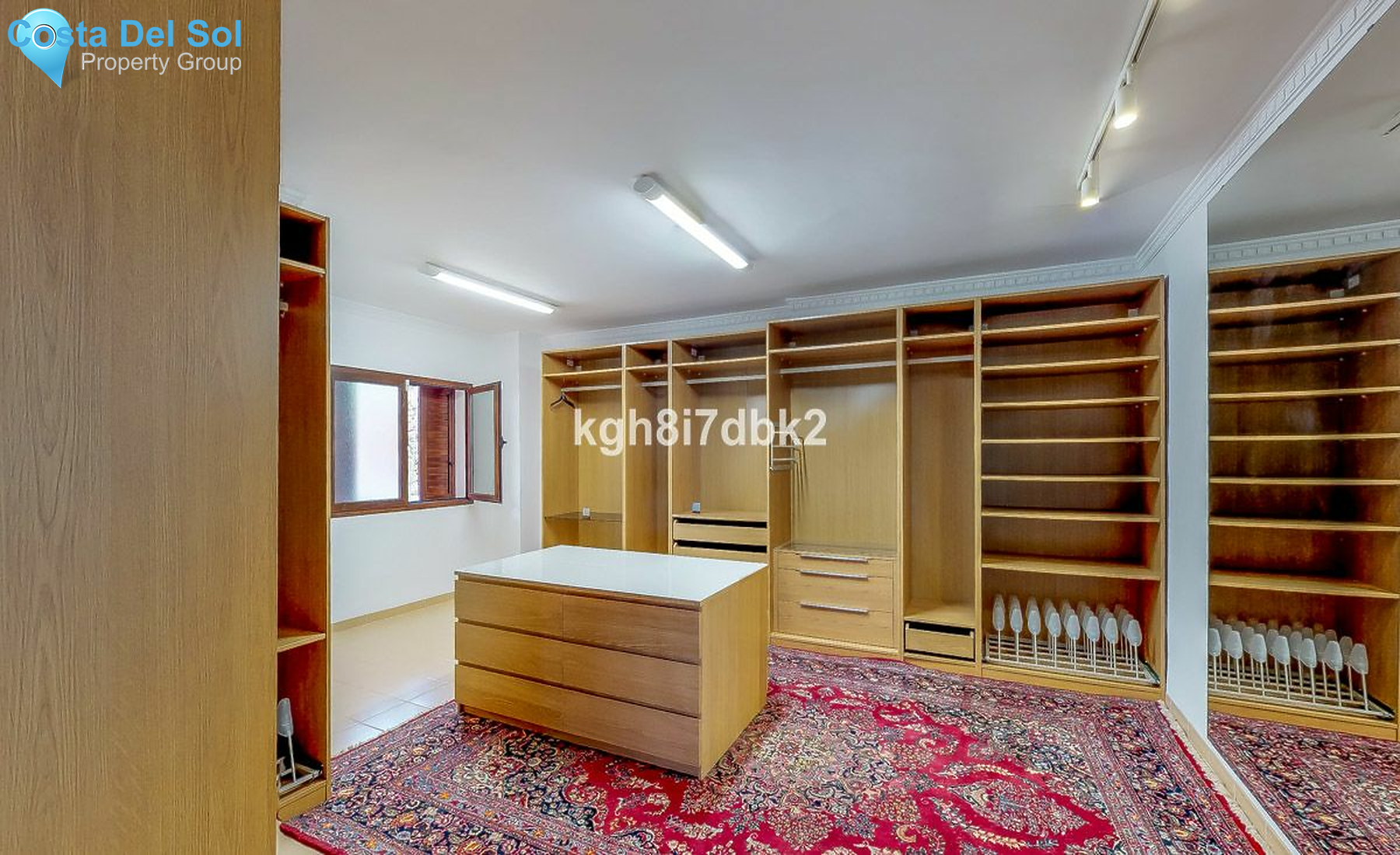 Detached Villa in Alhaurín el Grande-1191916