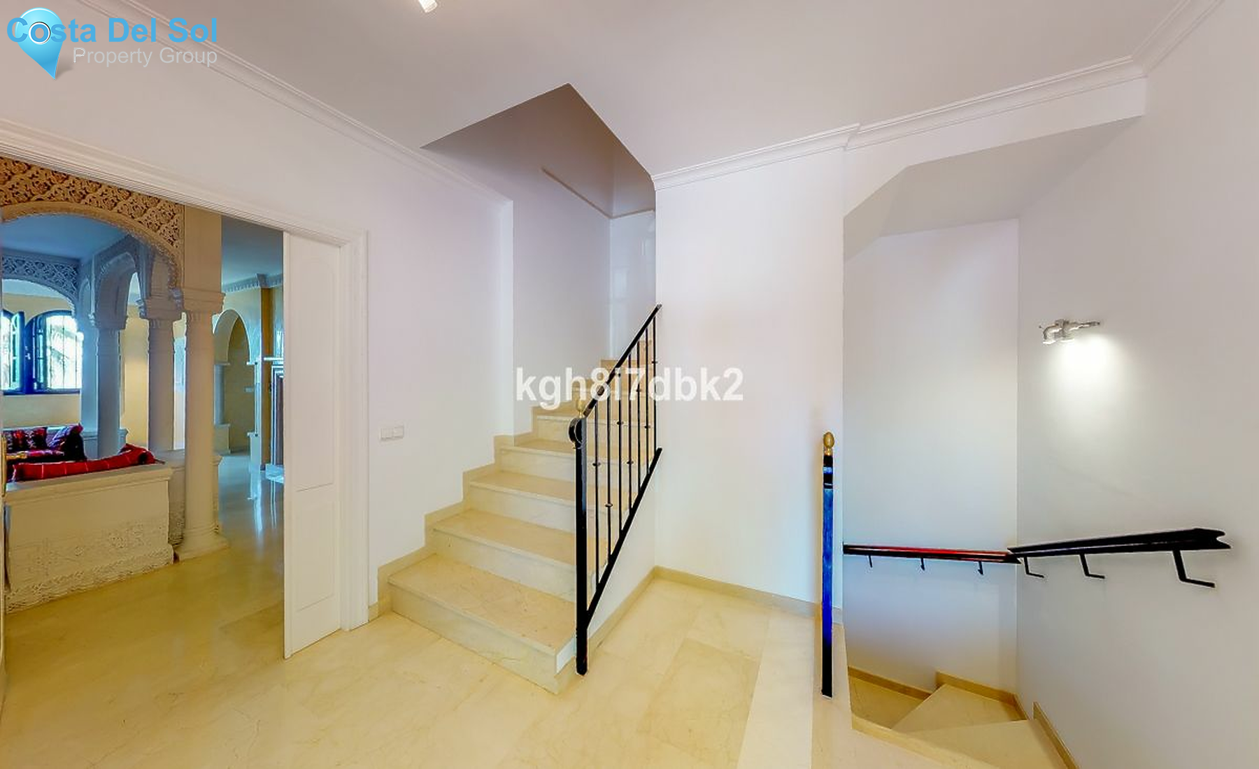 Detached Villa in Alhaurín el Grande-1191905